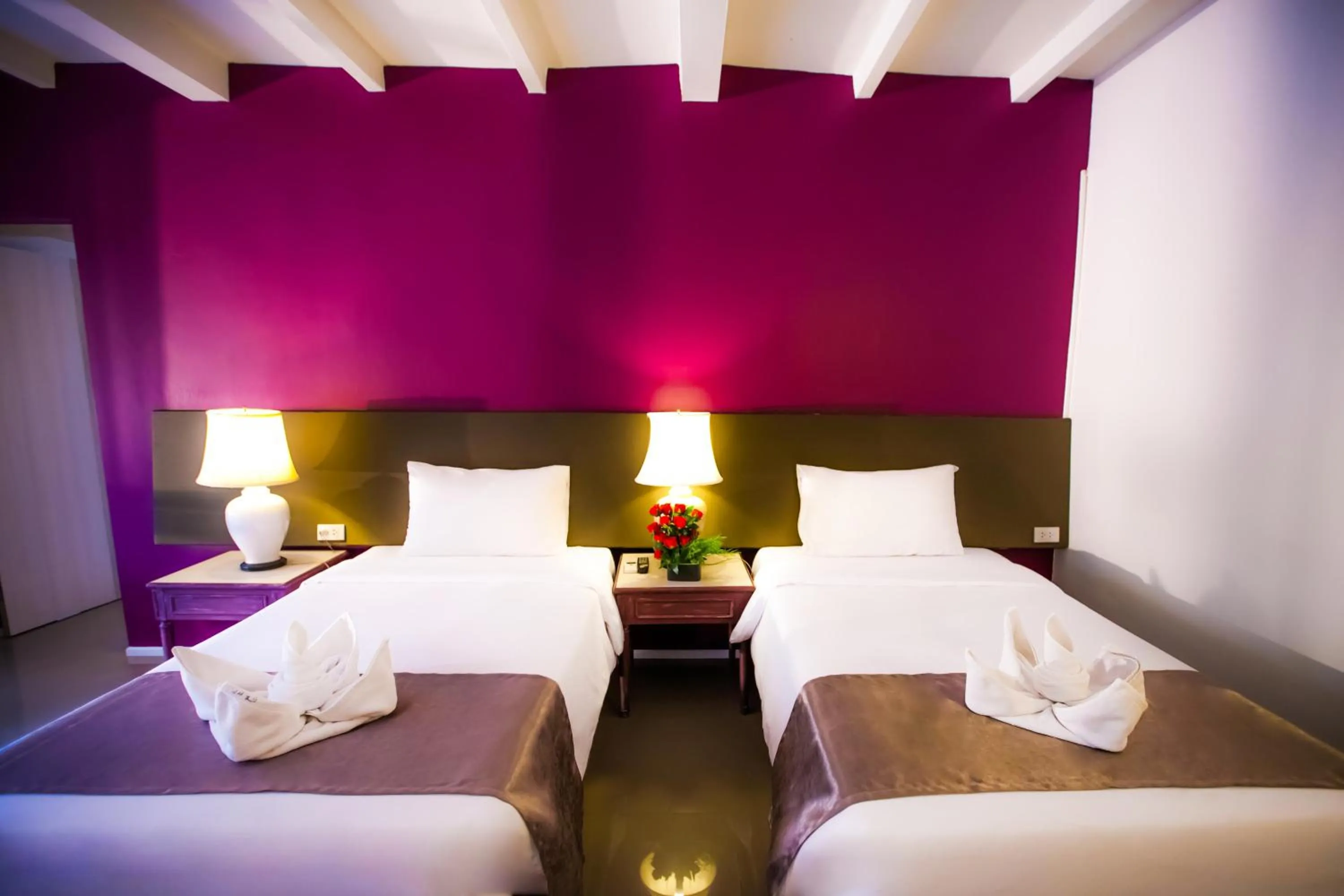 Bedroom, Bed in Natural Park Resort Pattaya