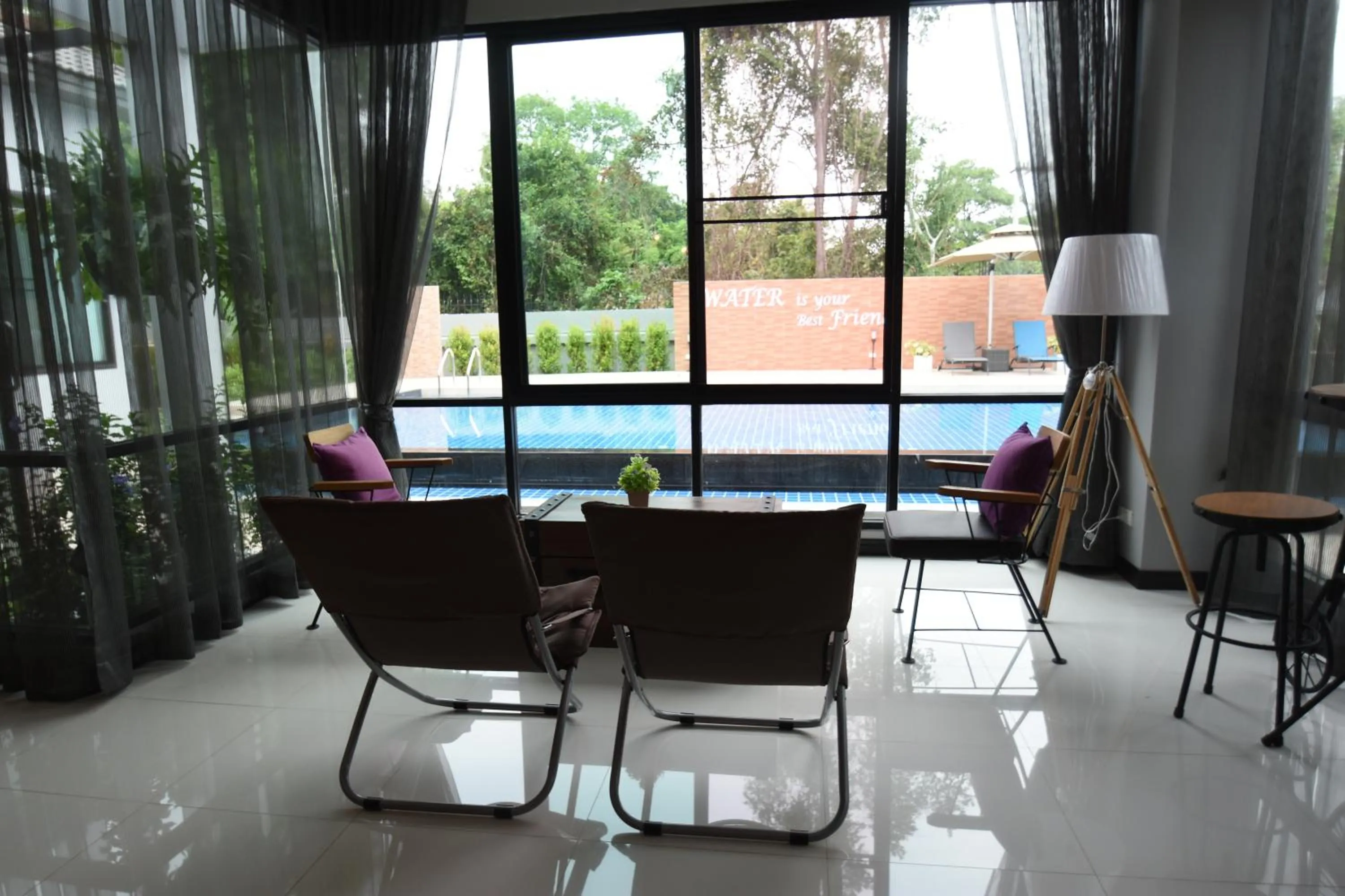 Natural Park Resort Pattaya