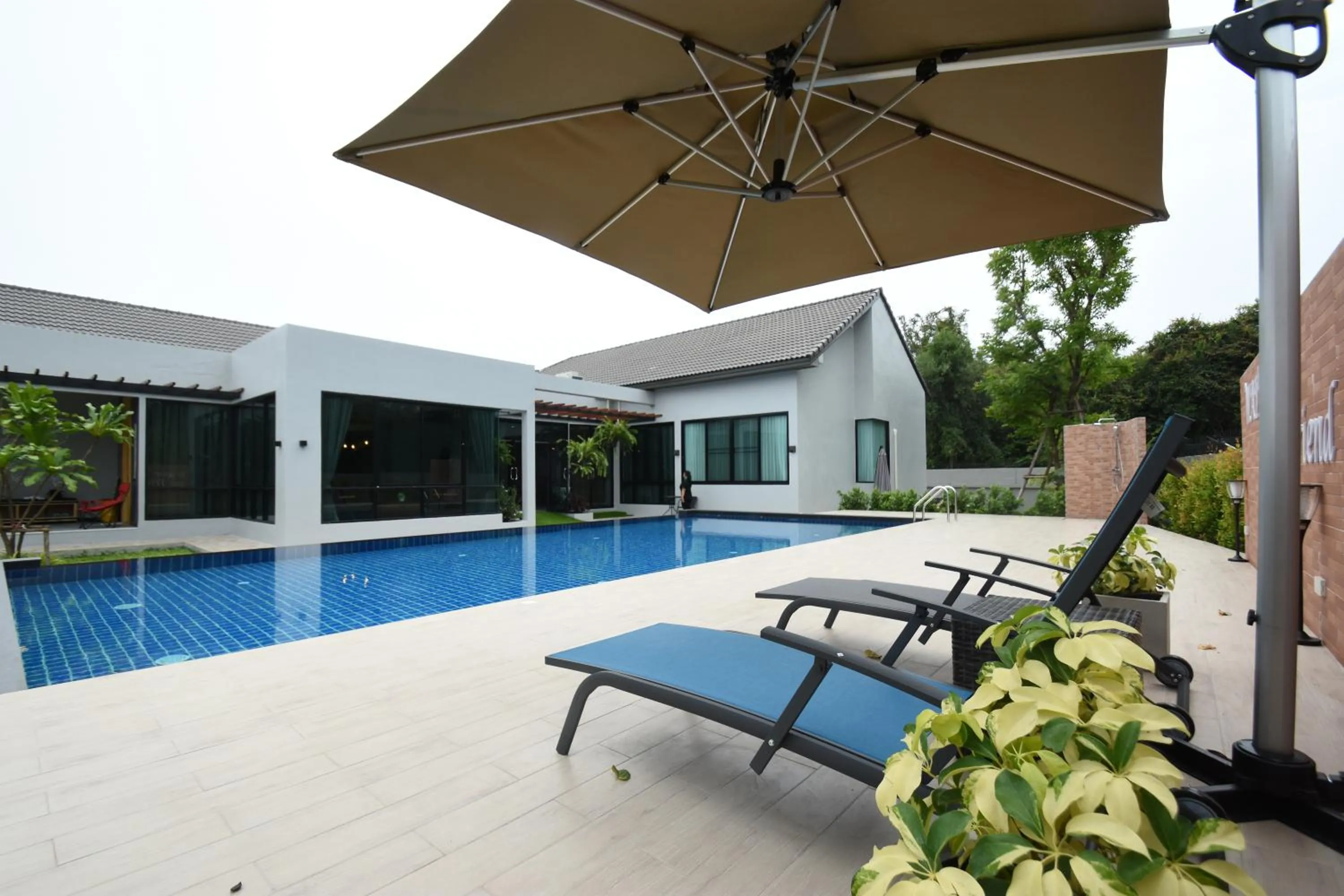 Natural Park Resort Pattaya