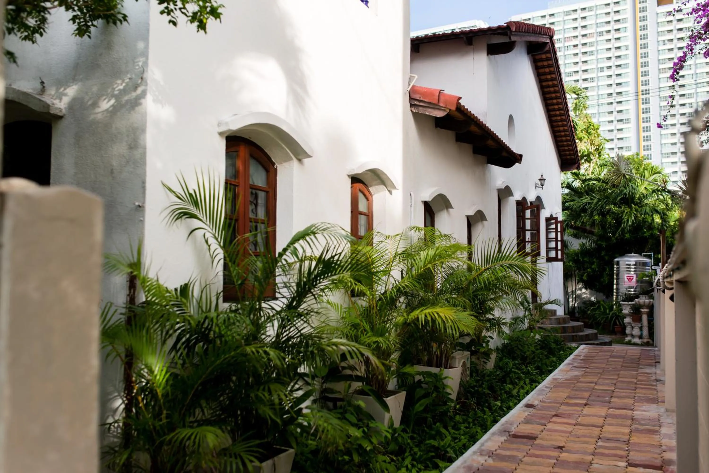 Natural Park Resort Pattaya