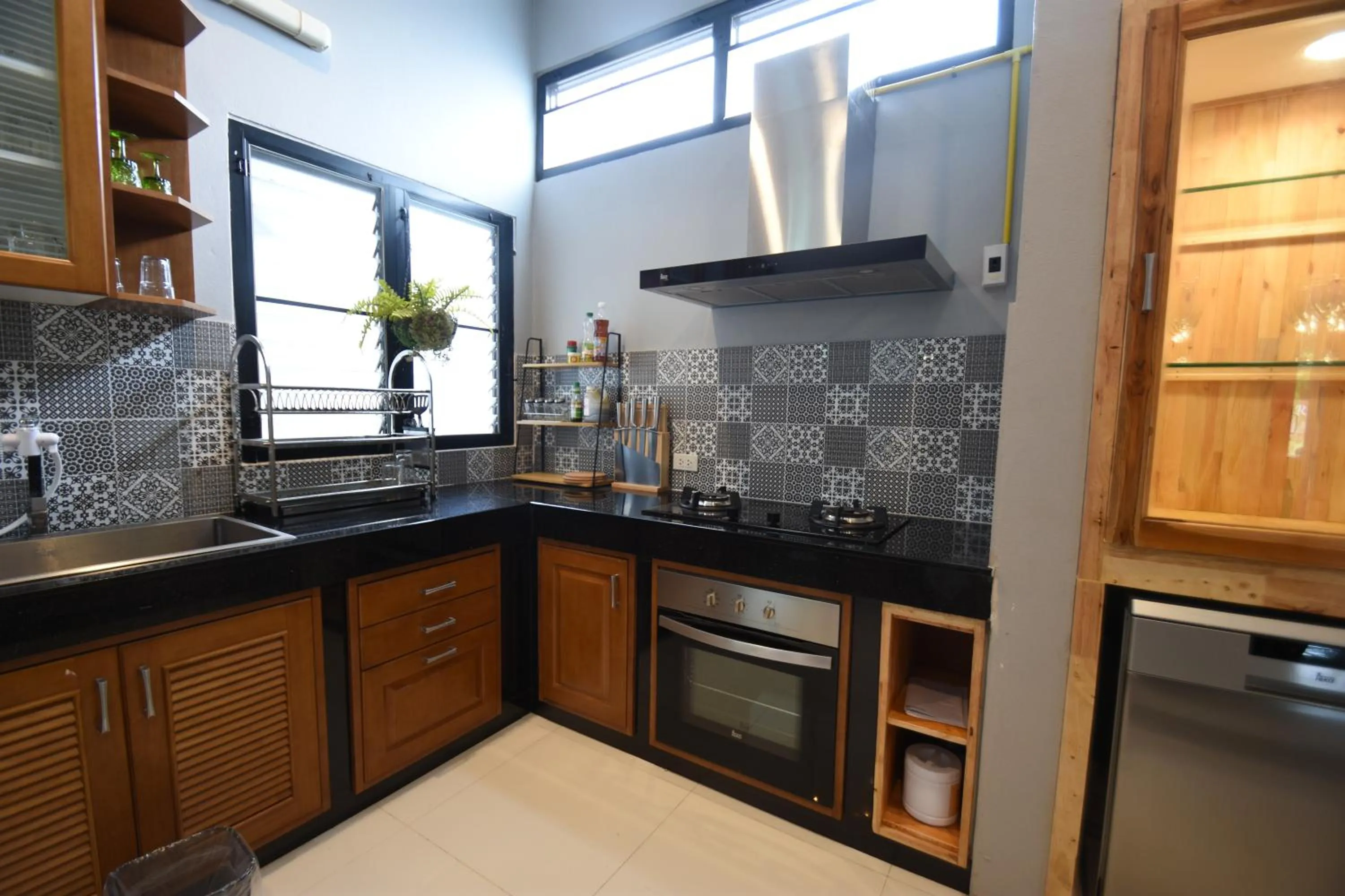 Natural Park Resort Pattaya