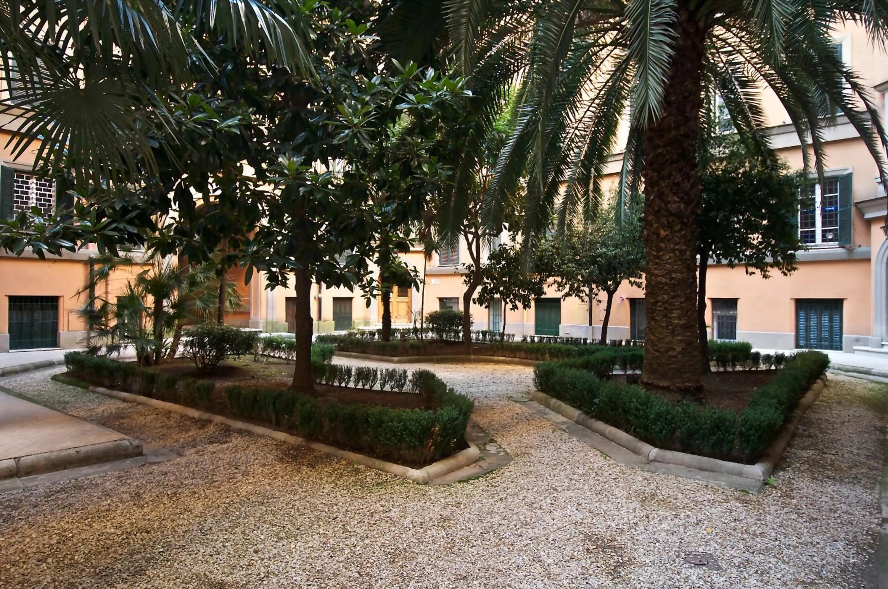 Garden view in Flaminio Butterfly House