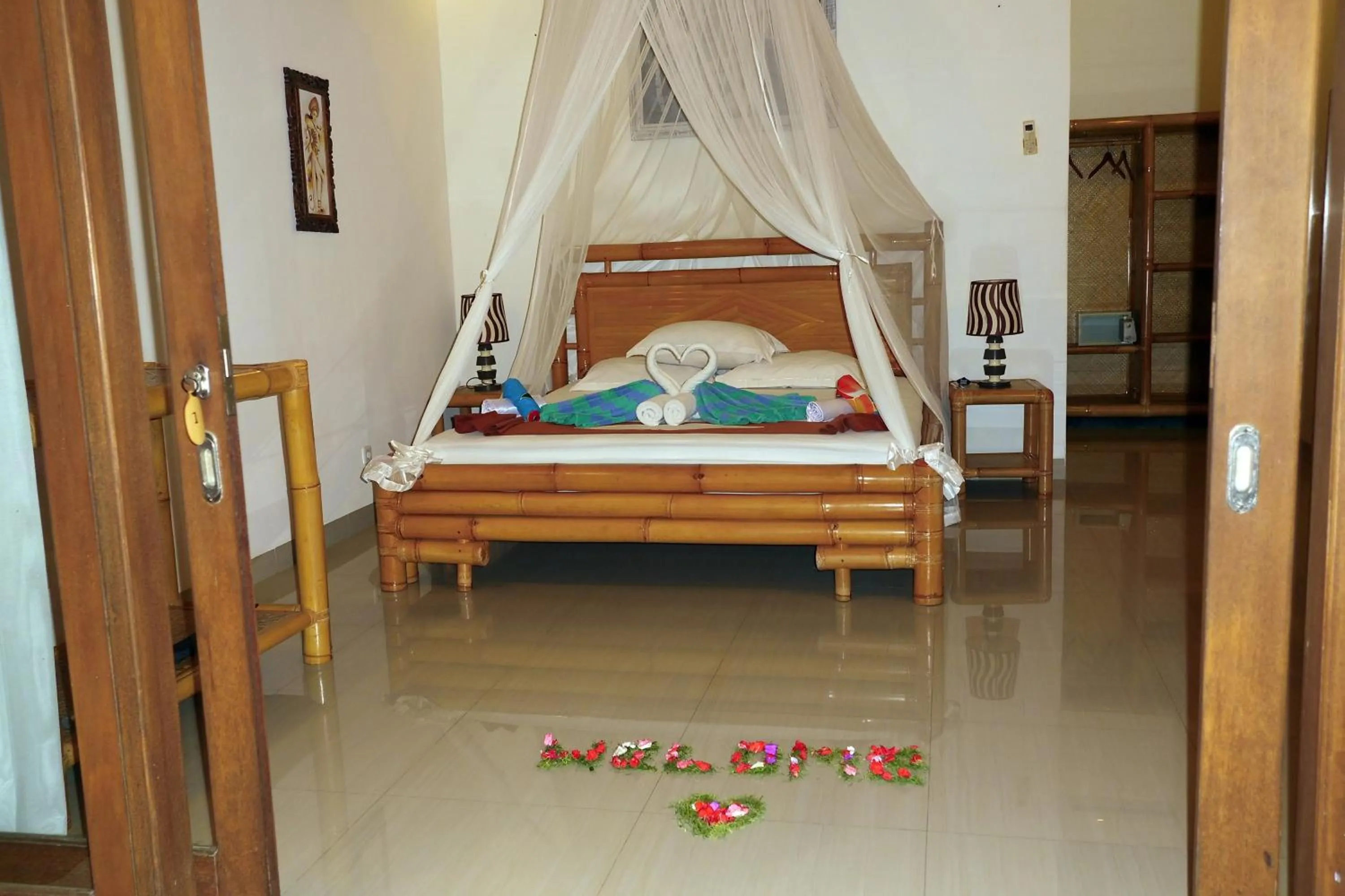 Photo of the whole room, Bed in Alam Mimpi Bali