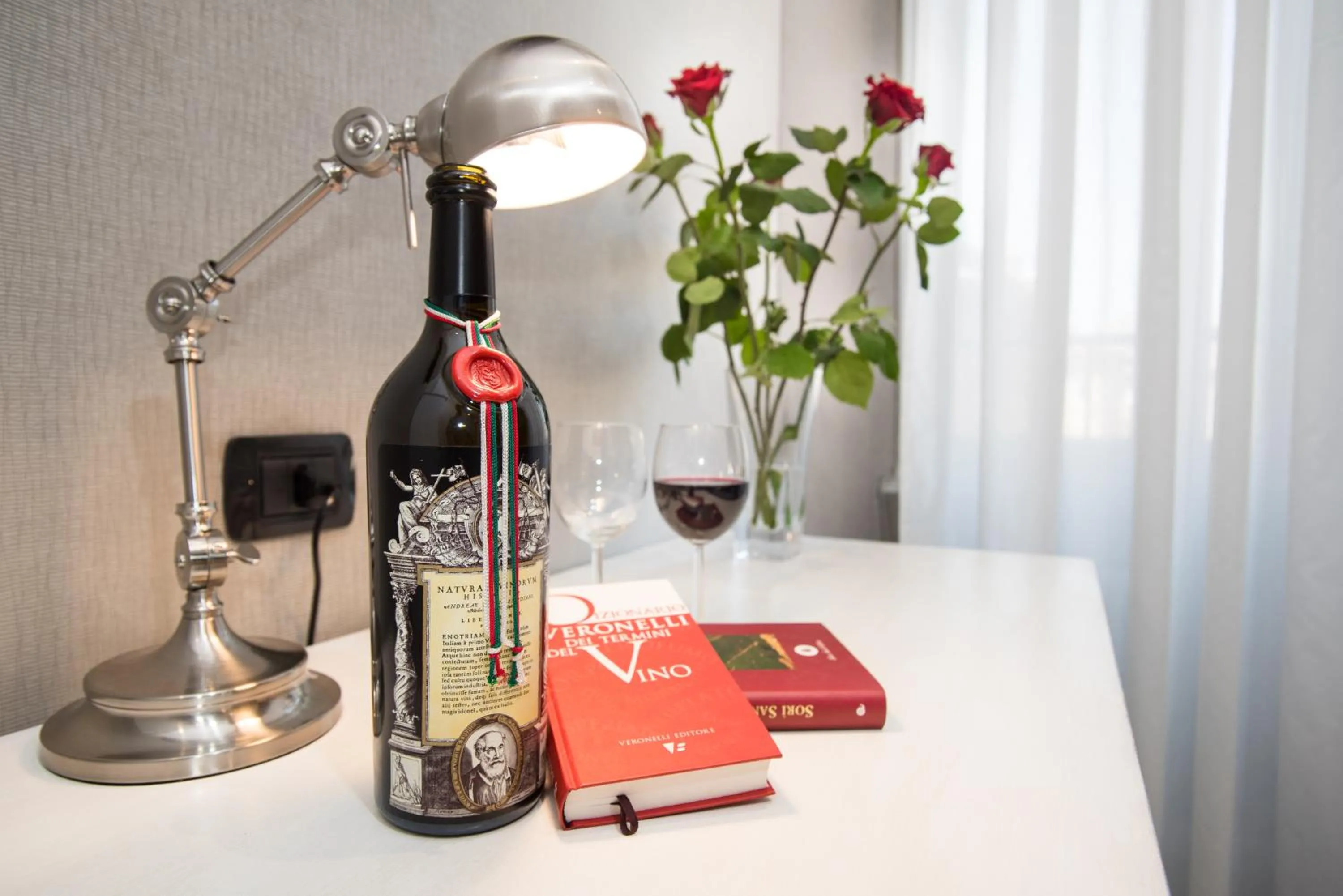 Decorative detail in Roma 2B