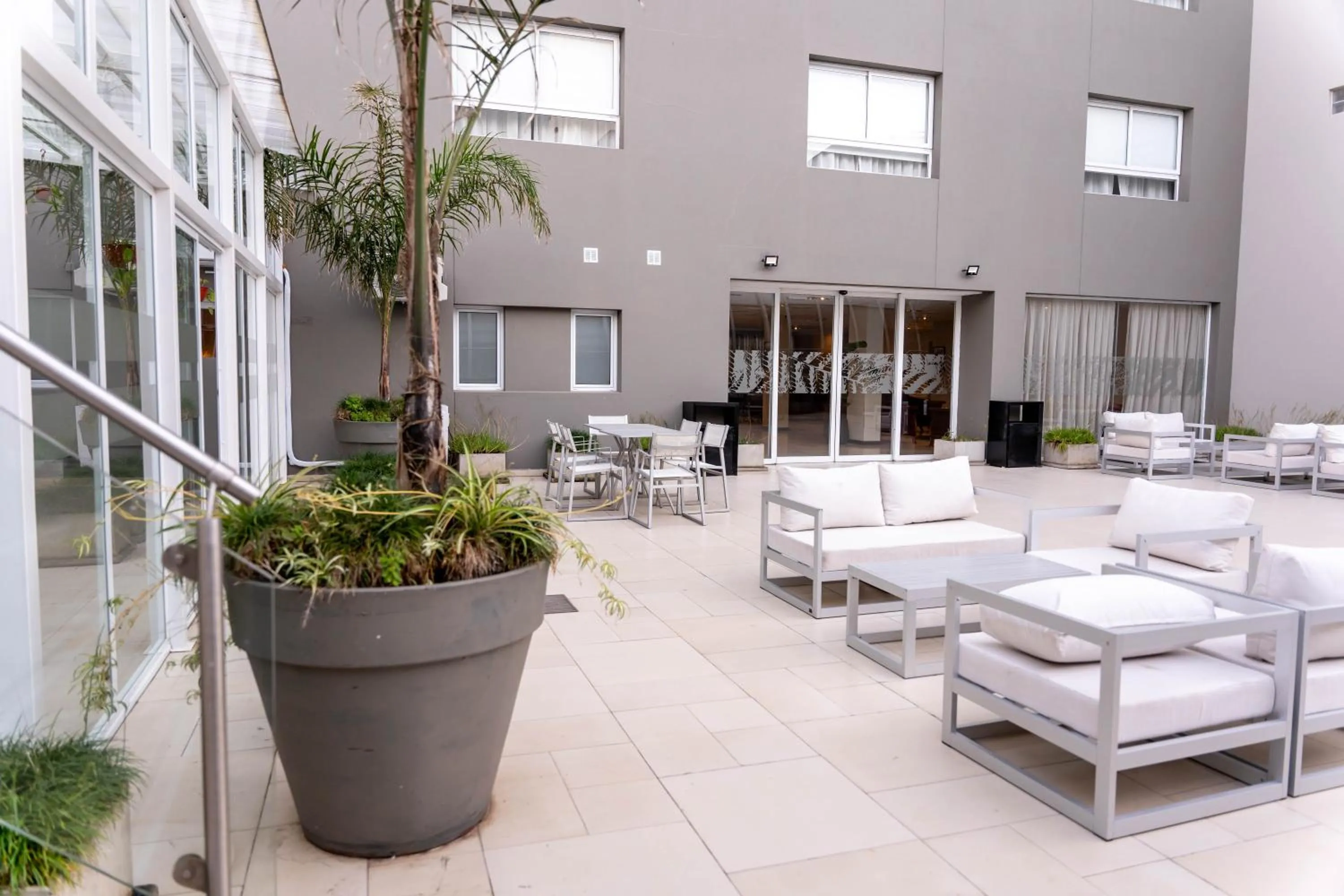 Day in O2 Hotel Mar del Plata