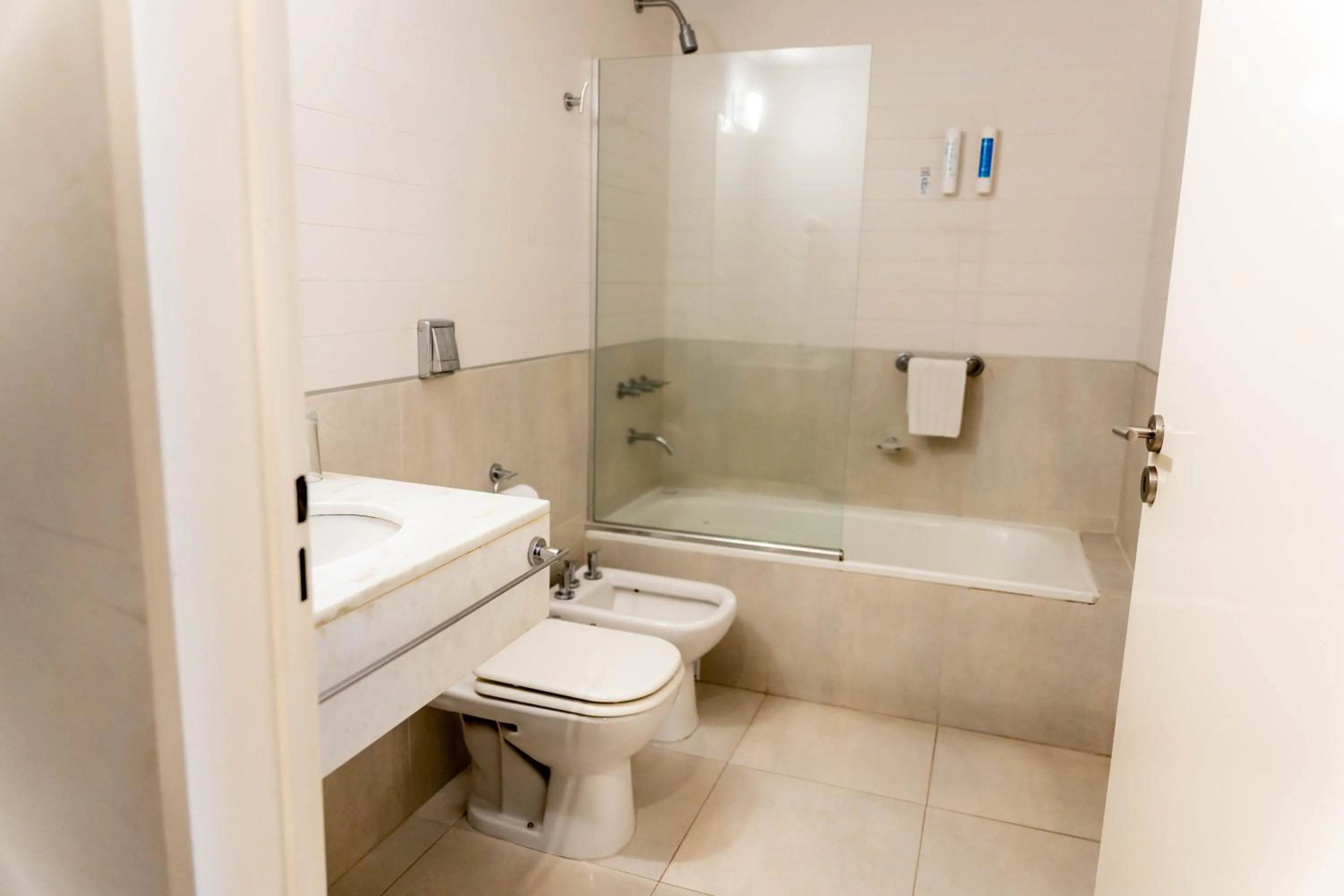 Bathroom in O2 Hotel Mar del Plata