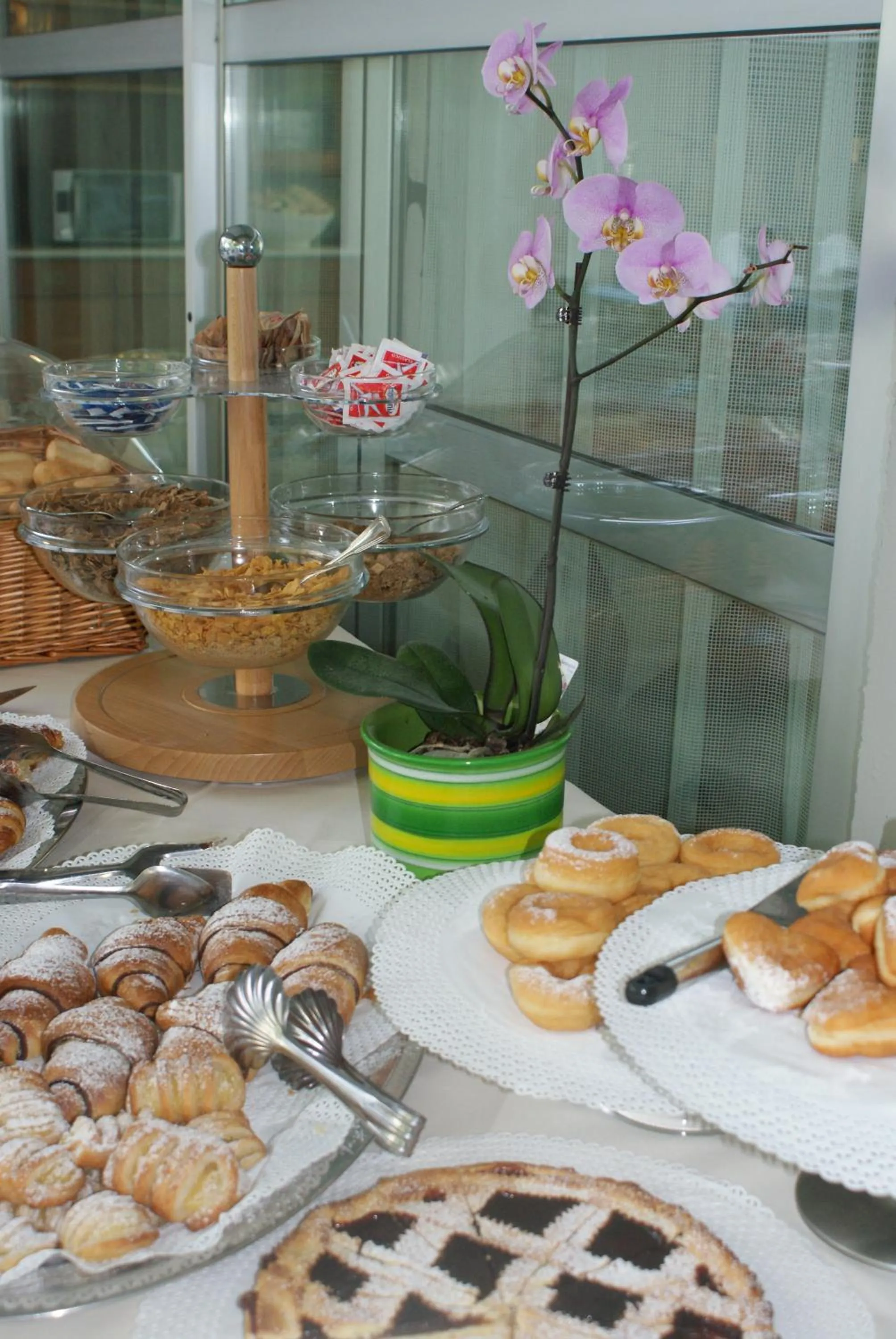 Food and drinks in Hotel Marina