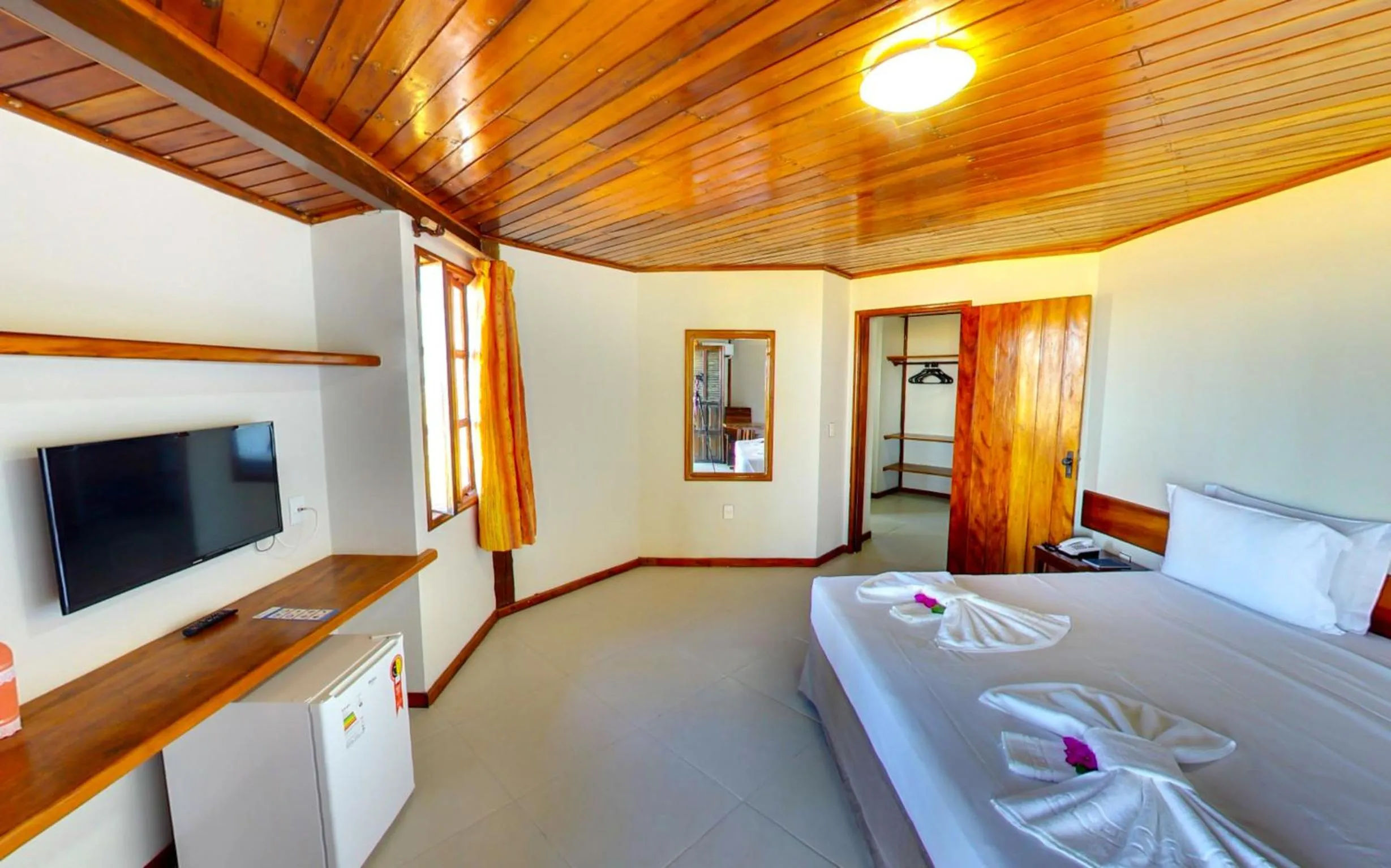 Photo of the whole room, Bed in Makaira Beach Resort
