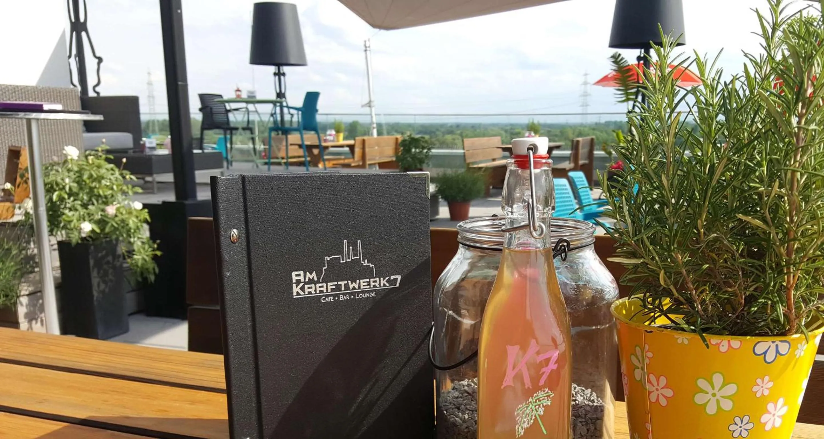 Lounge or bar in BEST WESTERN Hotel The K Unterföhring