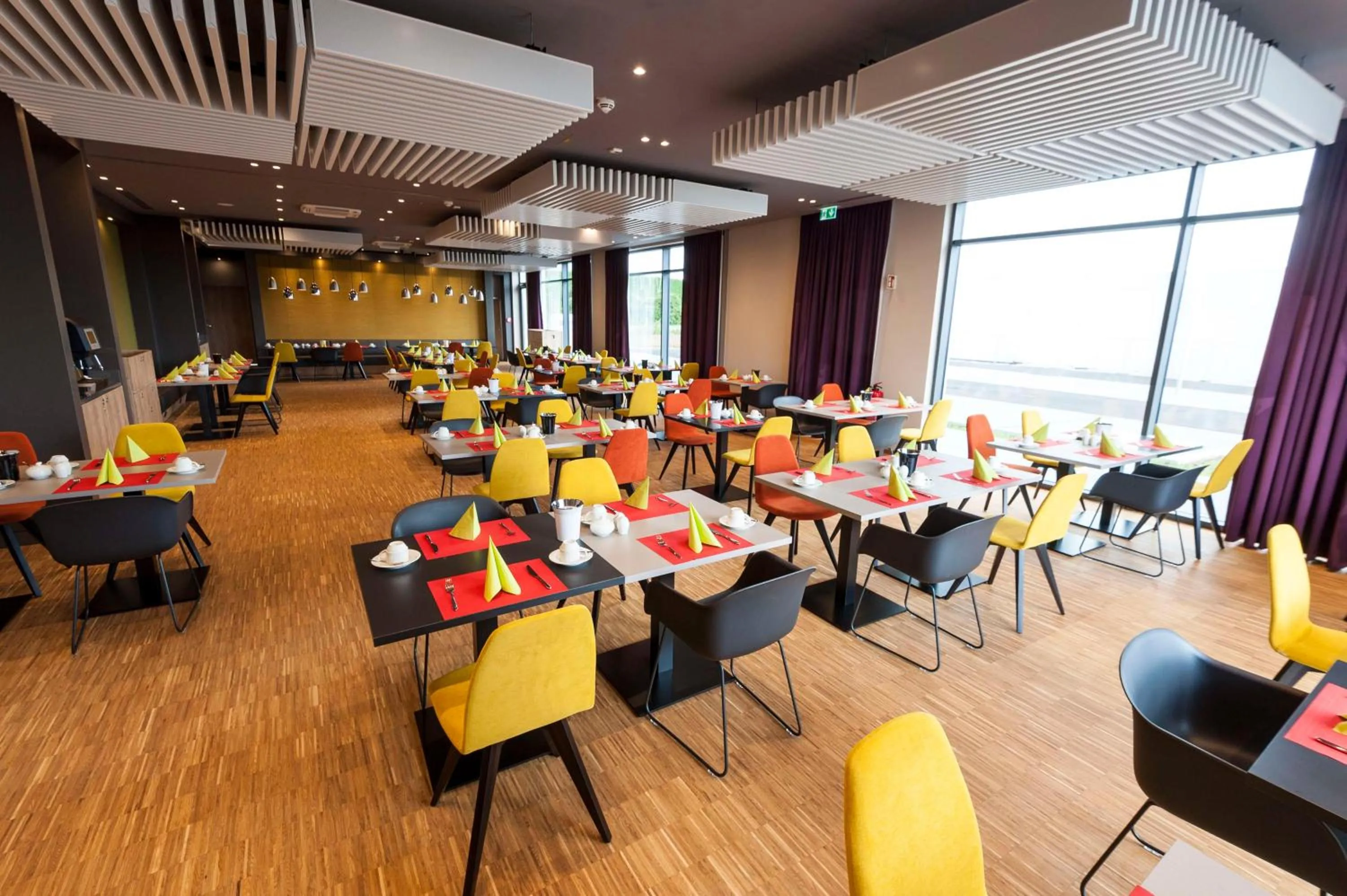 Breakfast in BEST WESTERN Hotel The K Unterföhring