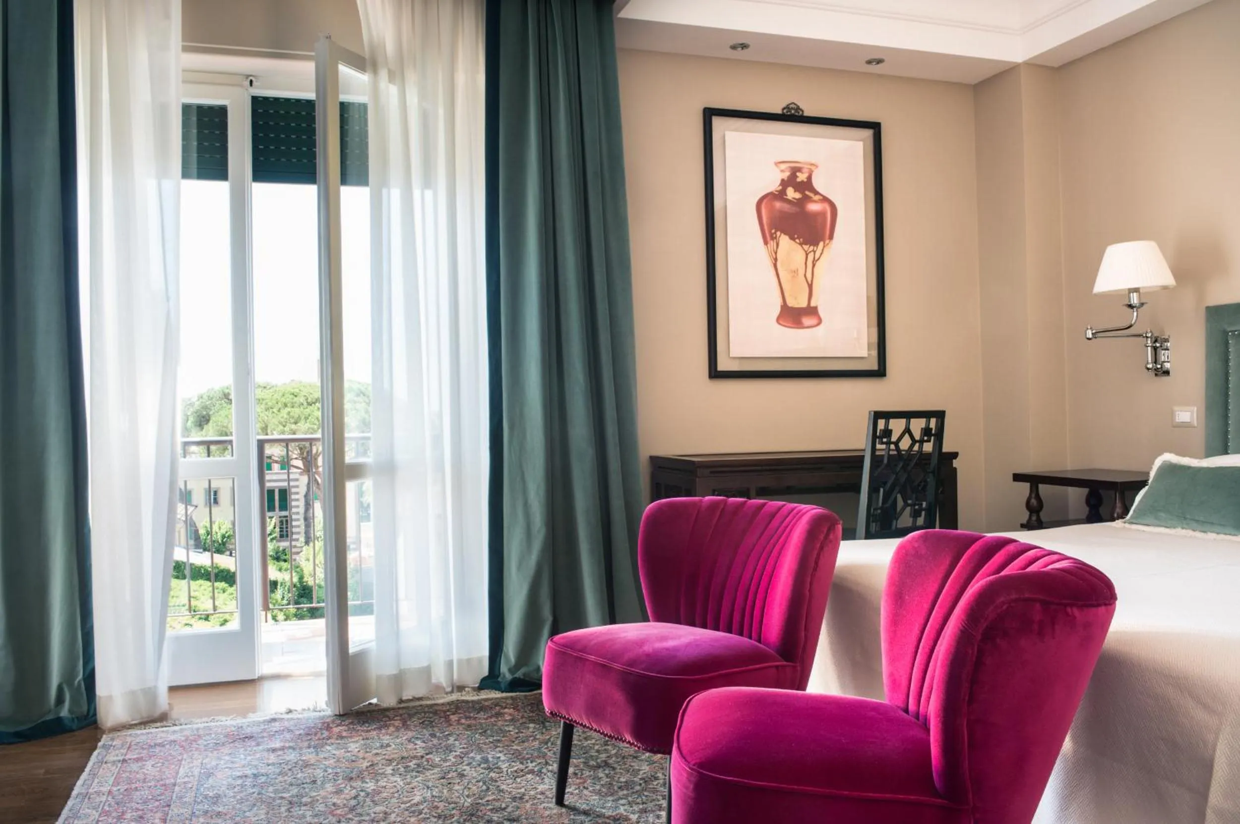 Balcony/Terrace, Bed in Hotel Francia E Quirinale