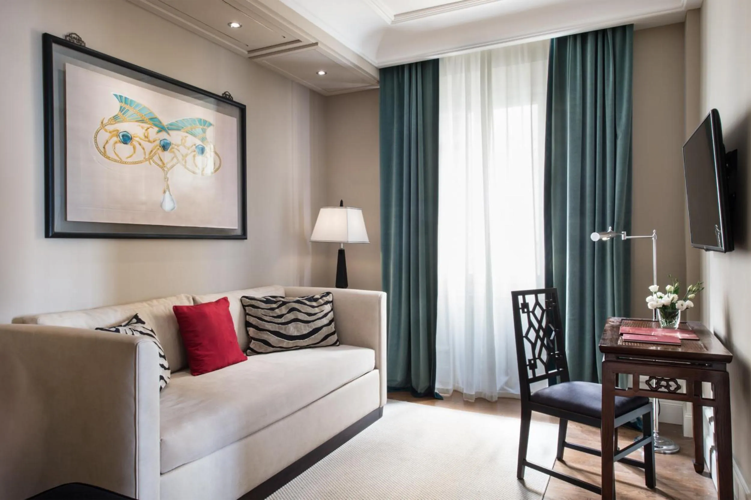 TV and multimedia in Hotel Francia E Quirinale