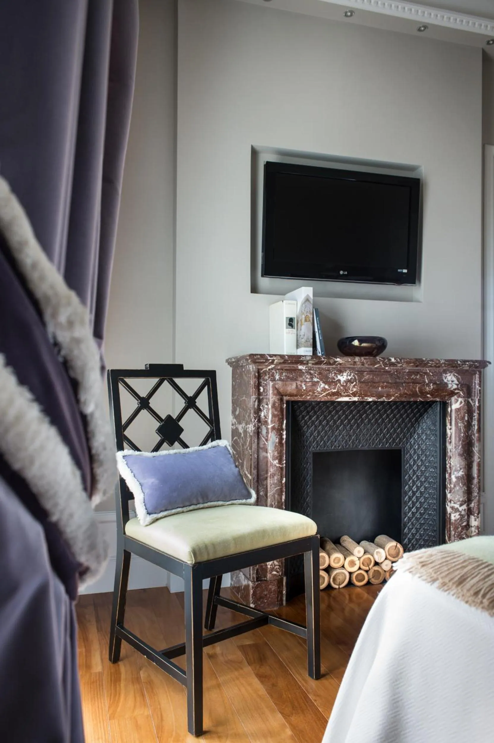 TV and multimedia in Hotel Francia E Quirinale