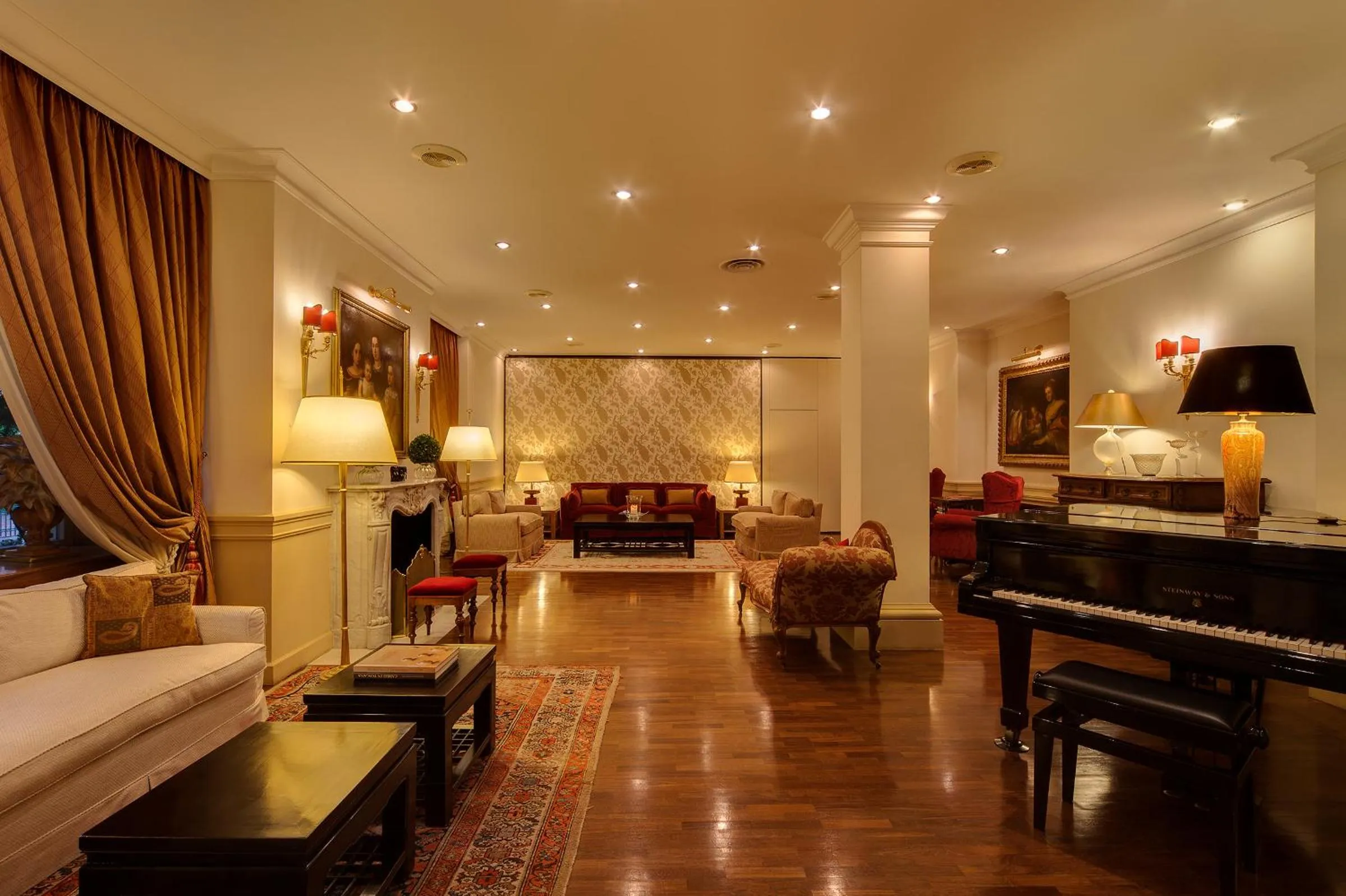 Lobby or reception, Bed in Hotel Francia E Quirinale