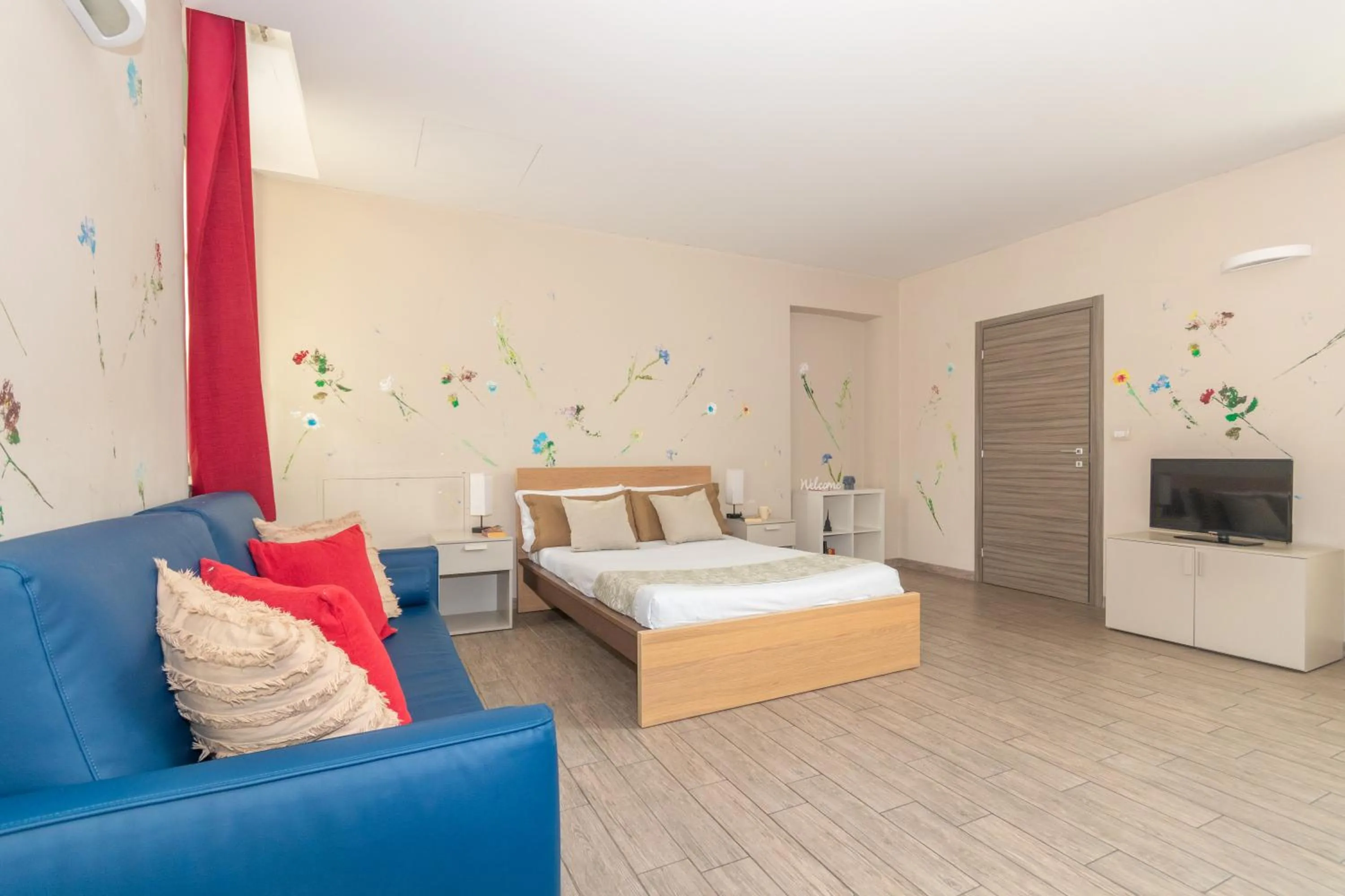 Bedroom, Bed in Housing Giulia