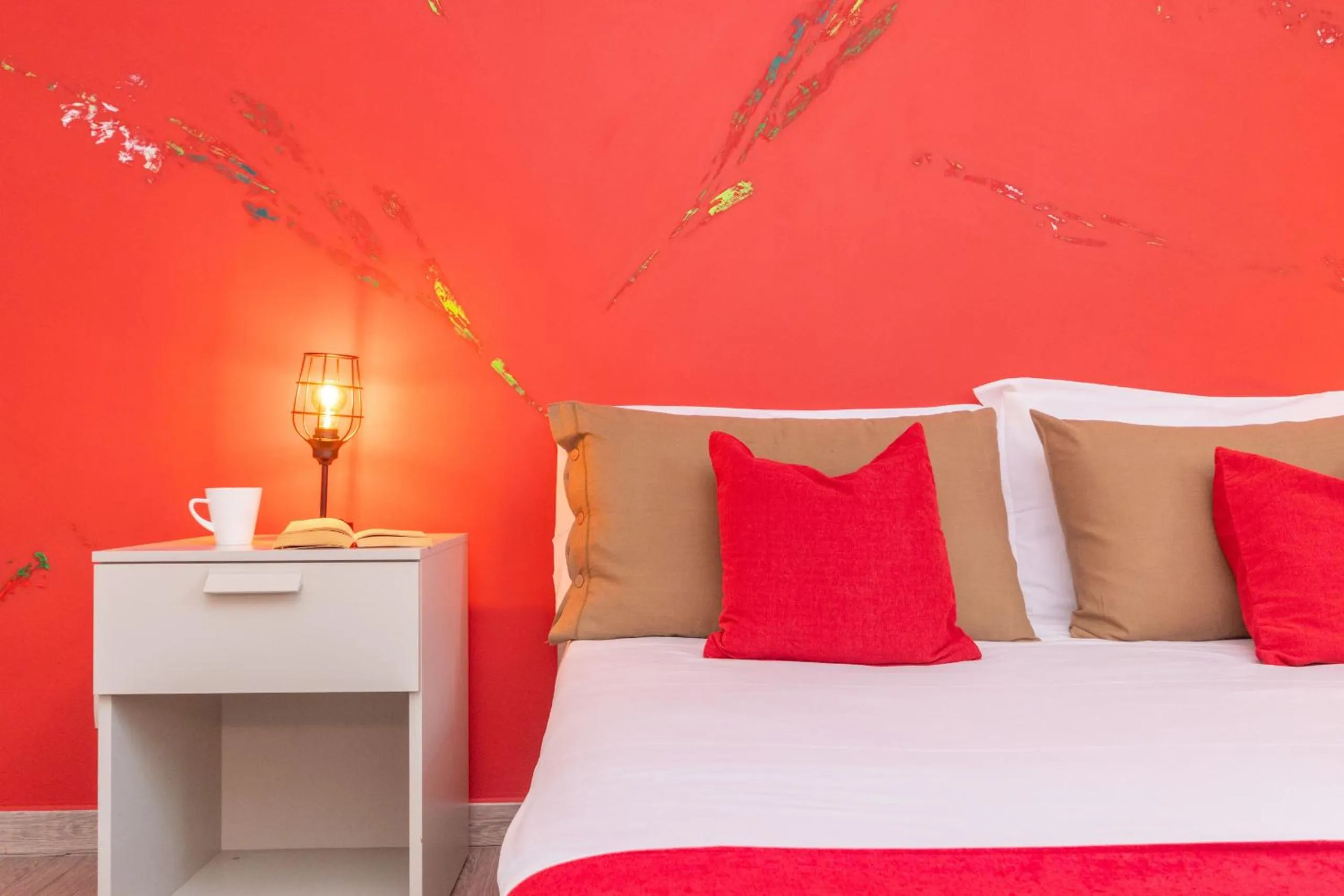 Bed in Housing Giulia