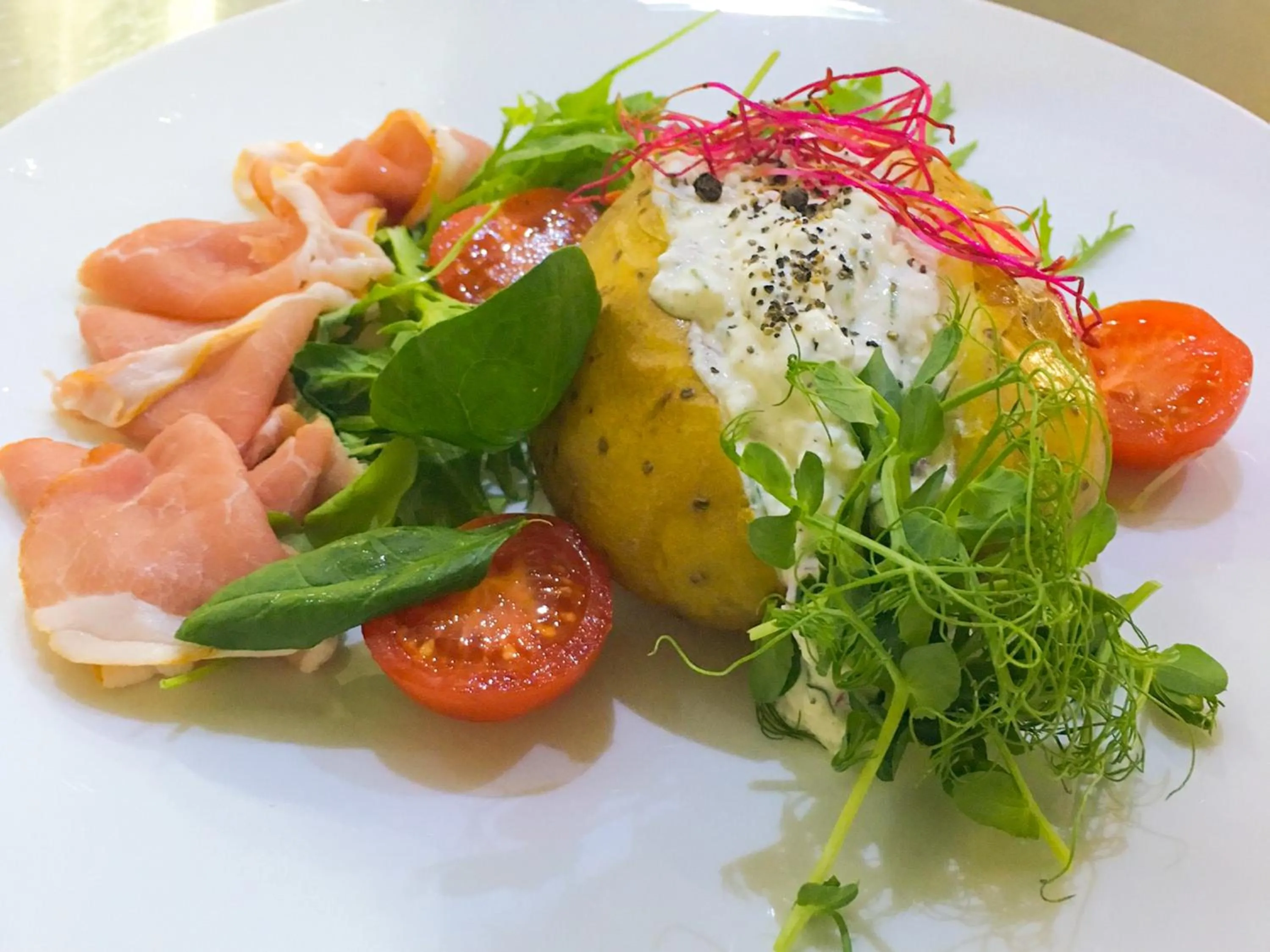 Restaurant/places to eat, Food in Hotel Kosma