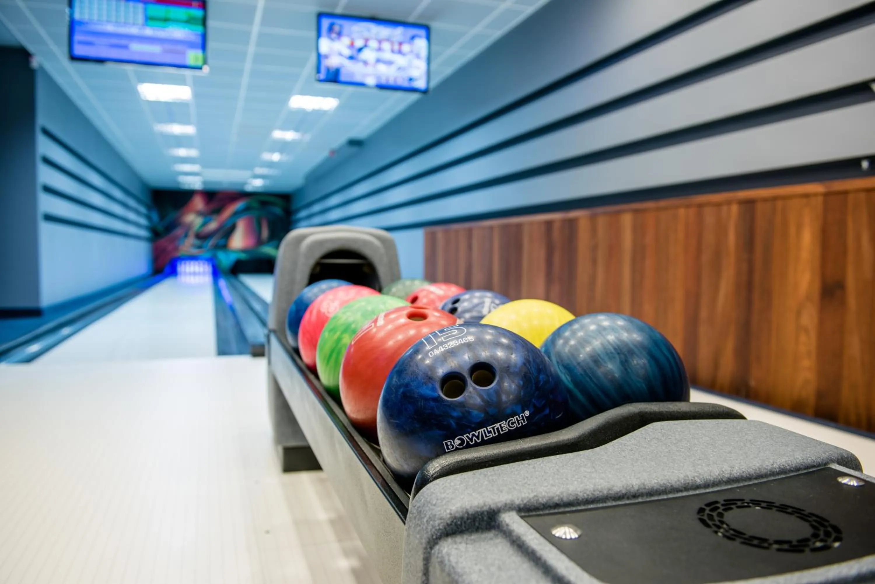 Bowling in Hotel Kosma