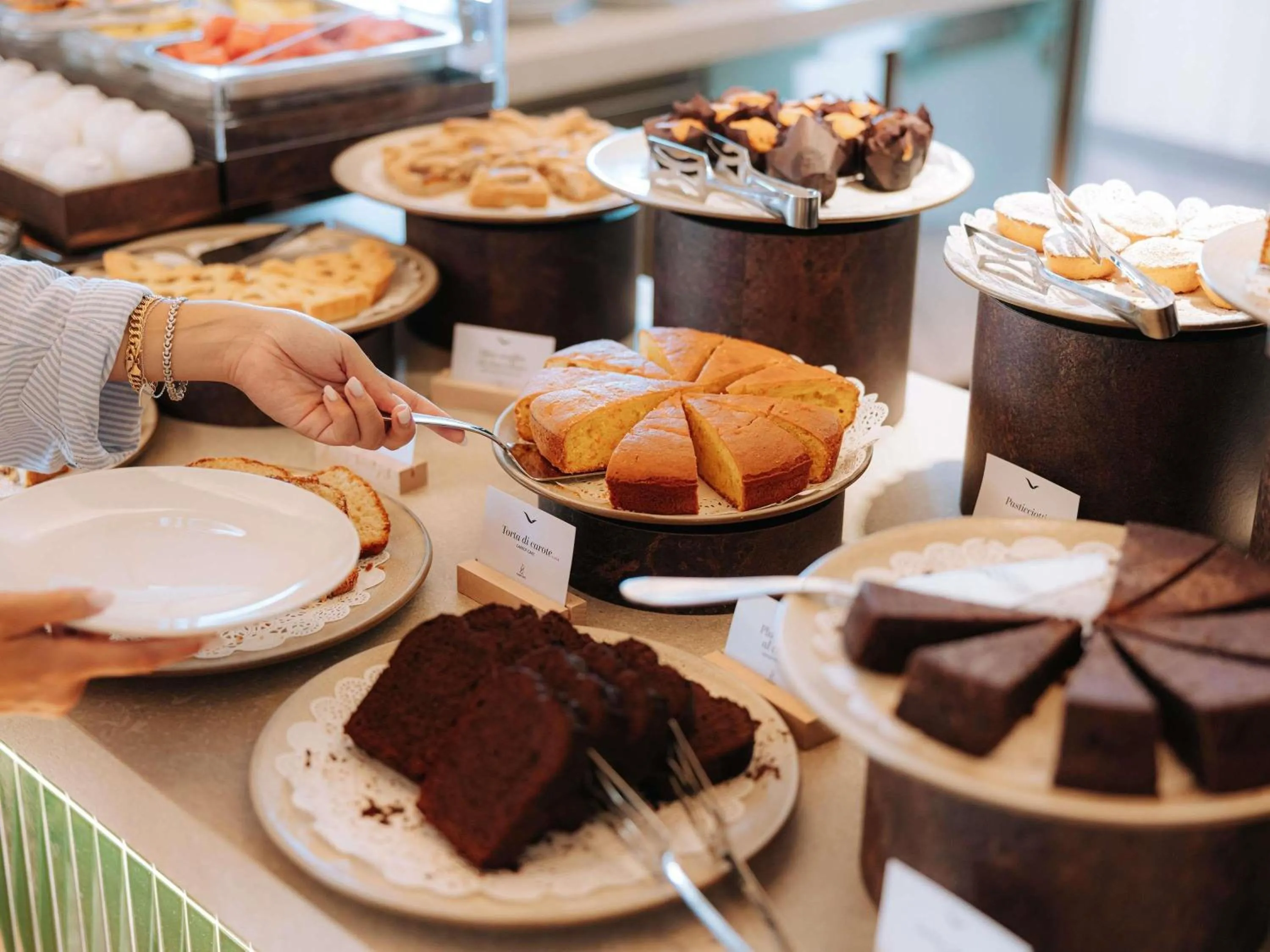 Breakfast in Mövenpick Hotel Bari