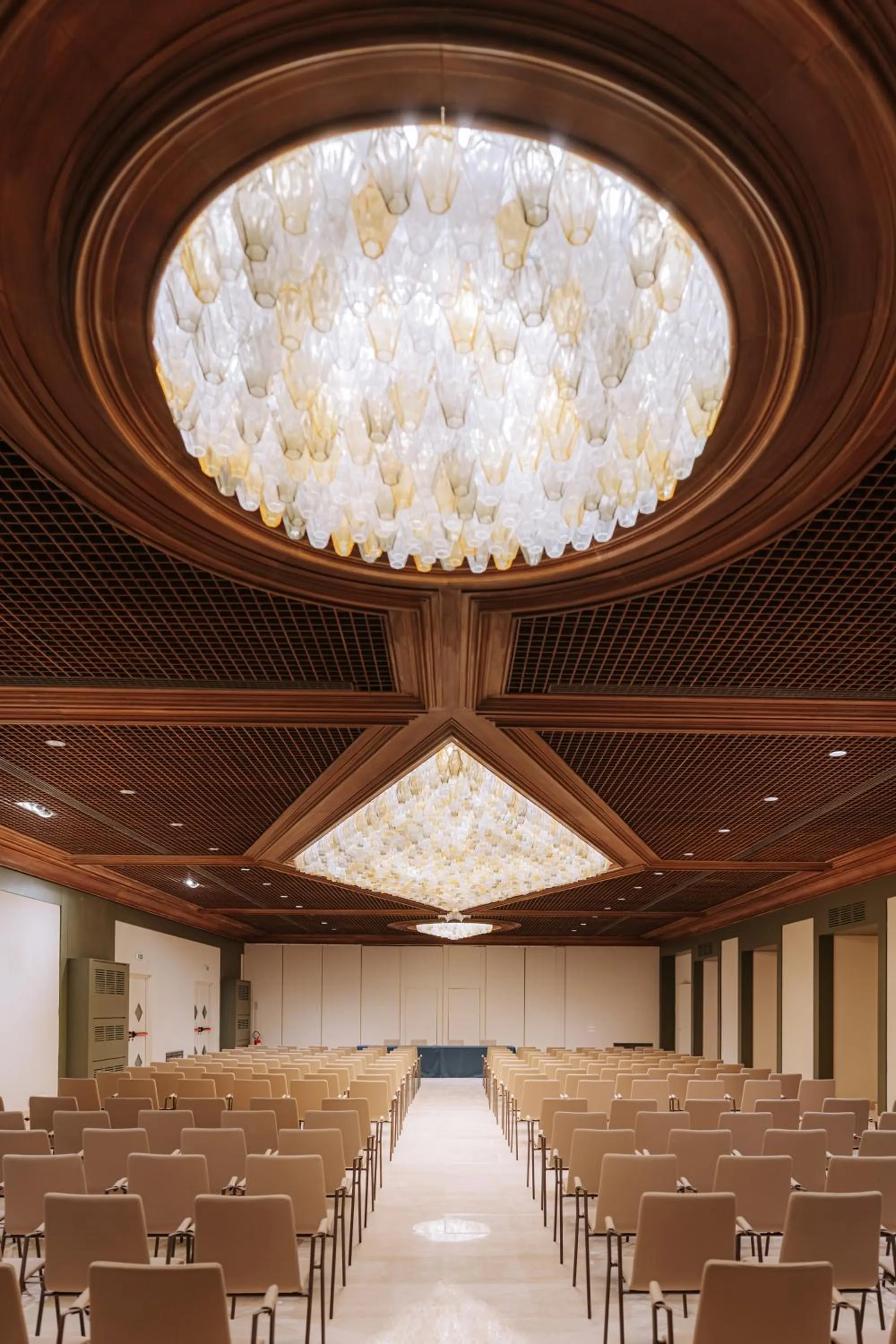 Meeting/conference room in Mövenpick Hotel Bari