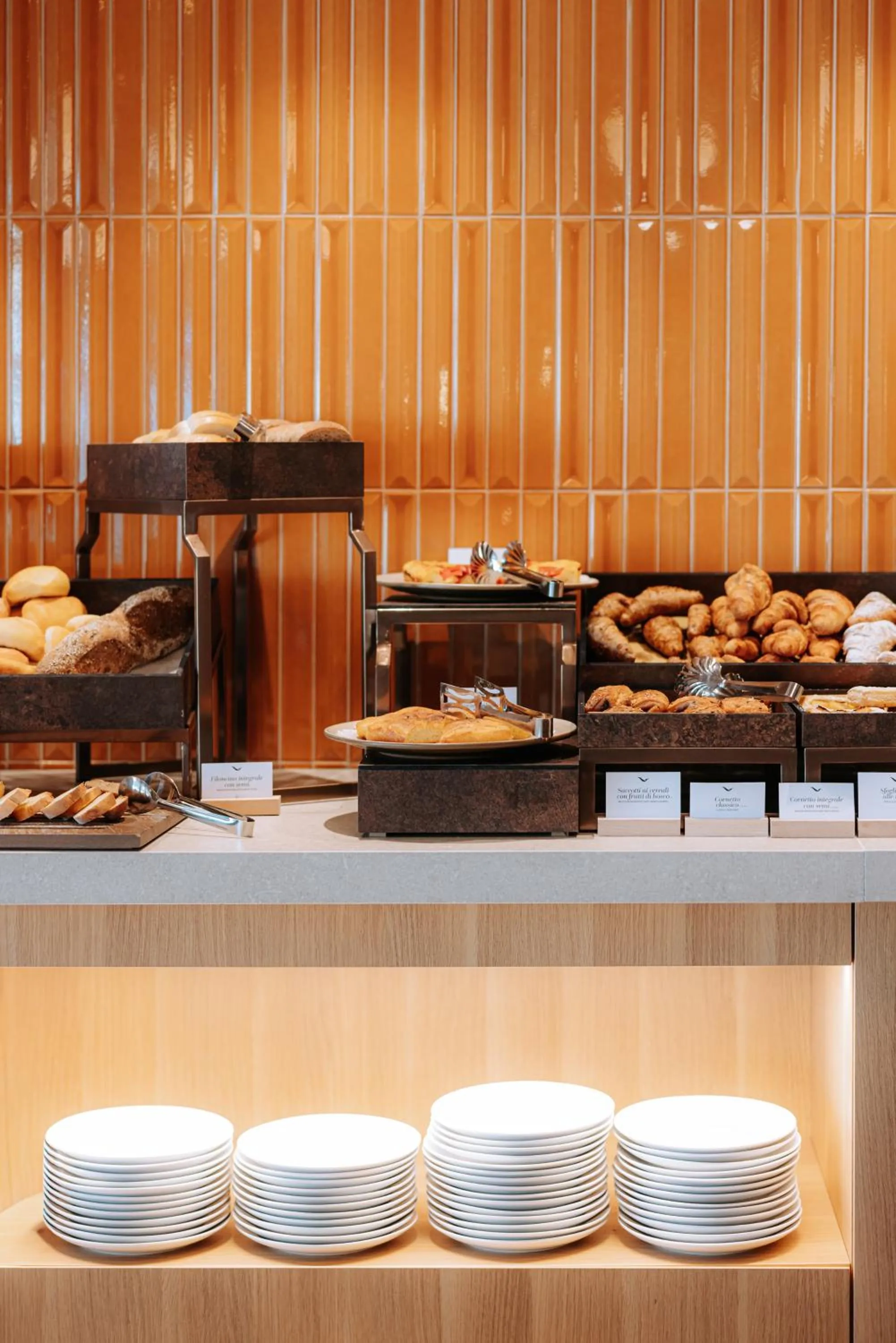 Breakfast in Mövenpick Hotel Bari