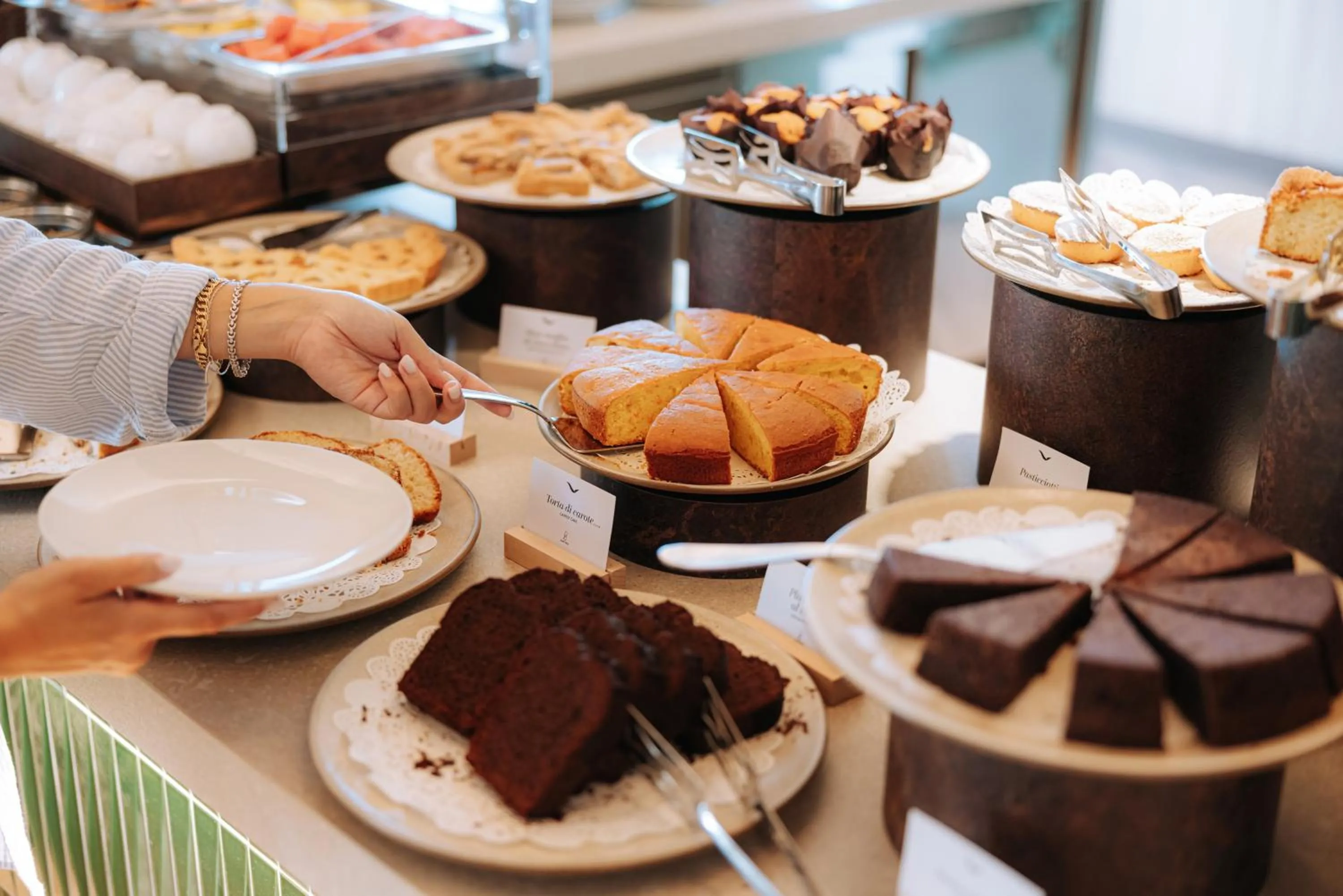 Breakfast in Mövenpick Hotel Bari
