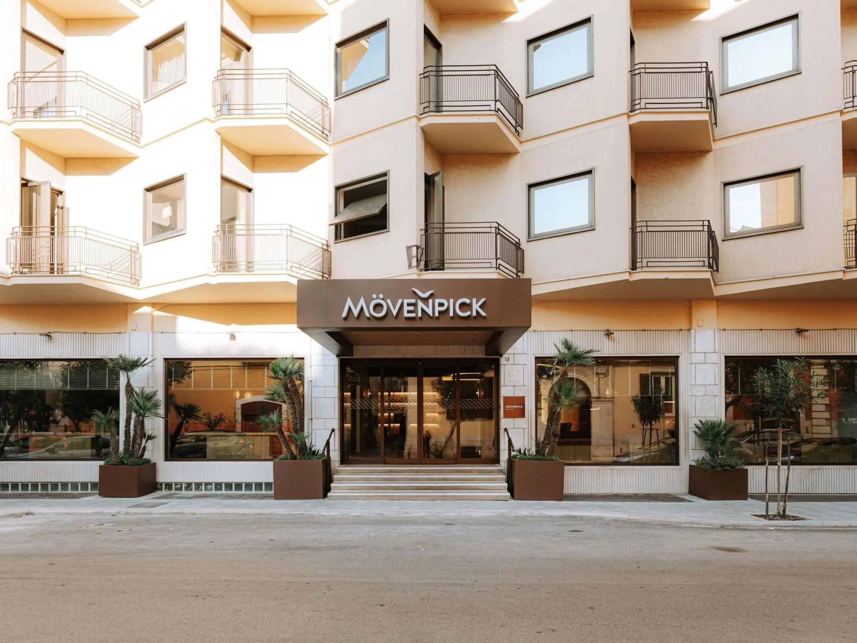 Mövenpick Hotel Bari Mövenpick Hotel Bari