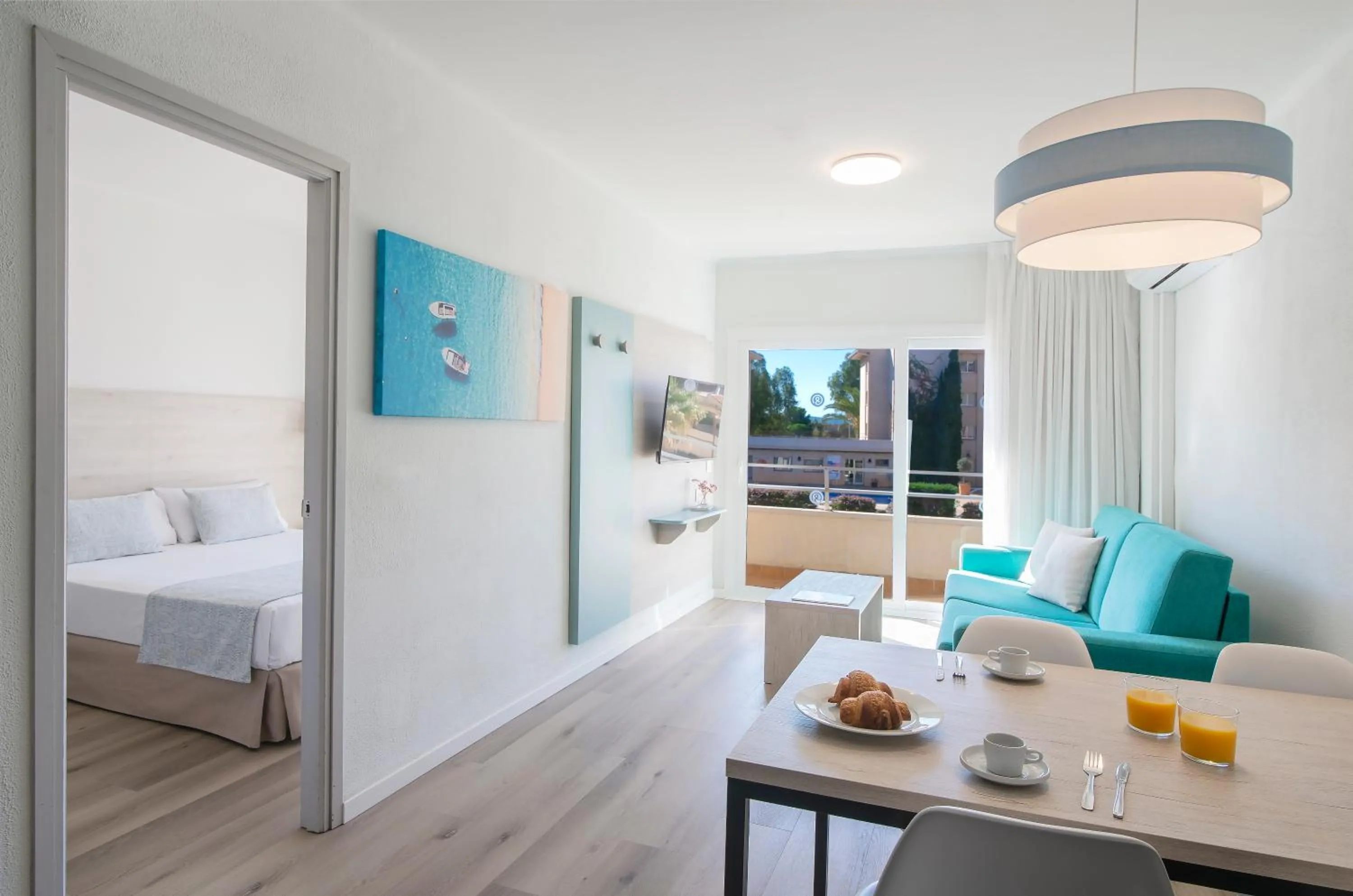 Photo of the whole room, Bed in Pierre & Vacances Estartit Playa