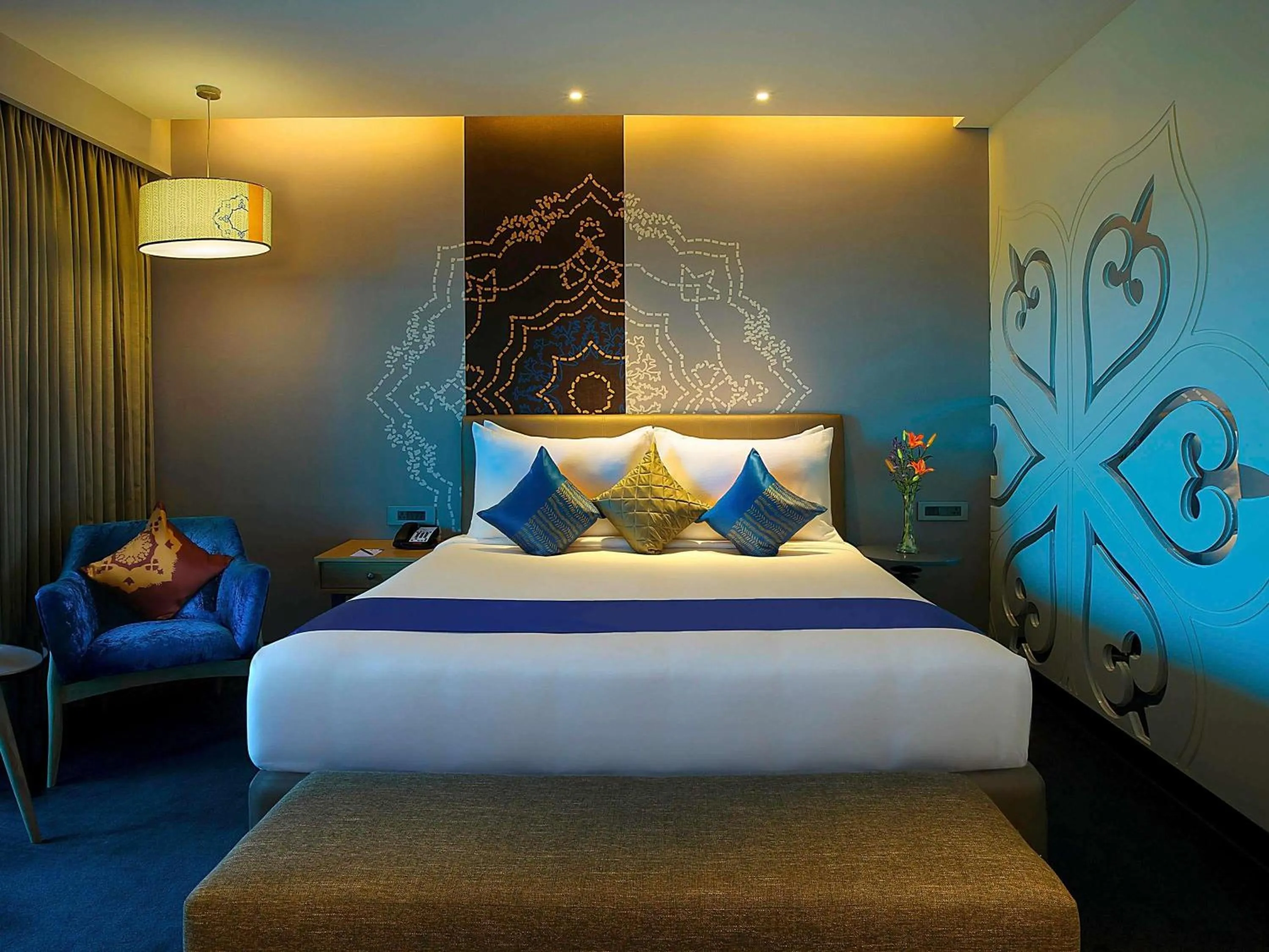 Bedroom, Bed in Grand Mercure Mysore - An Accor Brand