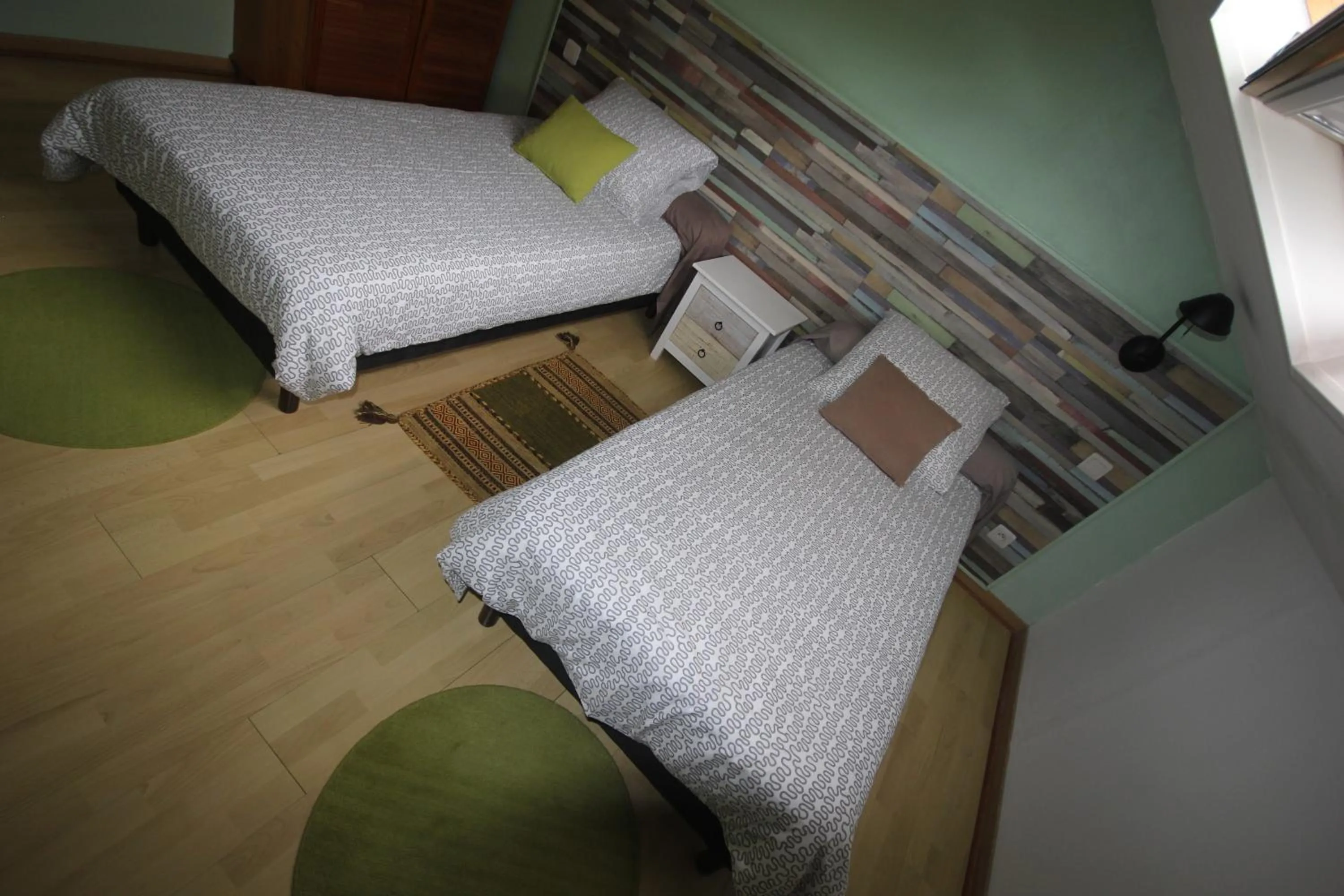 Photo of the whole room, Bed in Le Rubinjo - Appartement d'hôtes