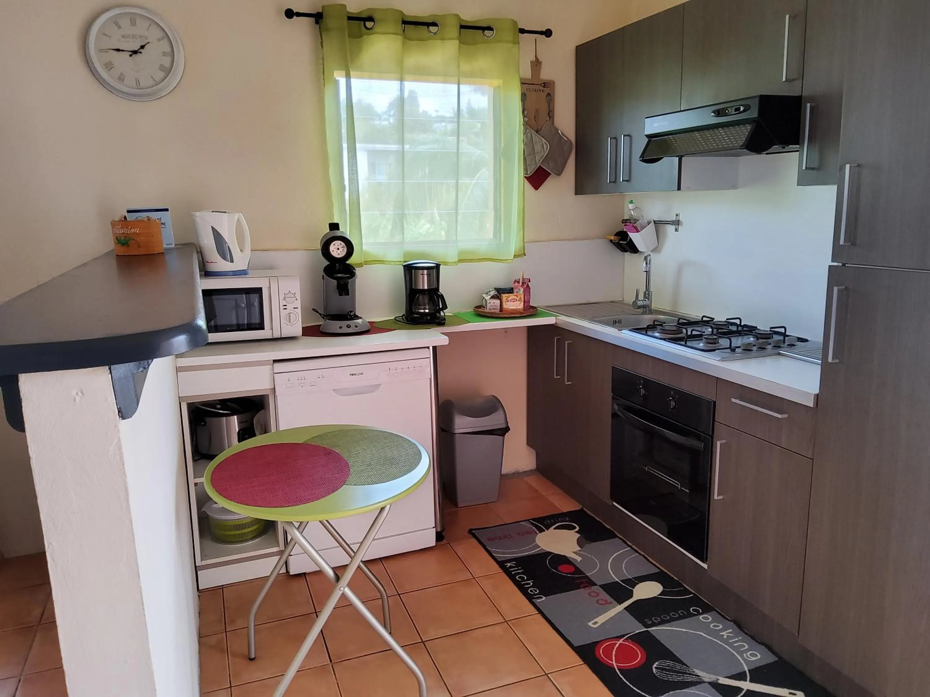 kitchen in Le Rubinjo - Appartement d'hôtes