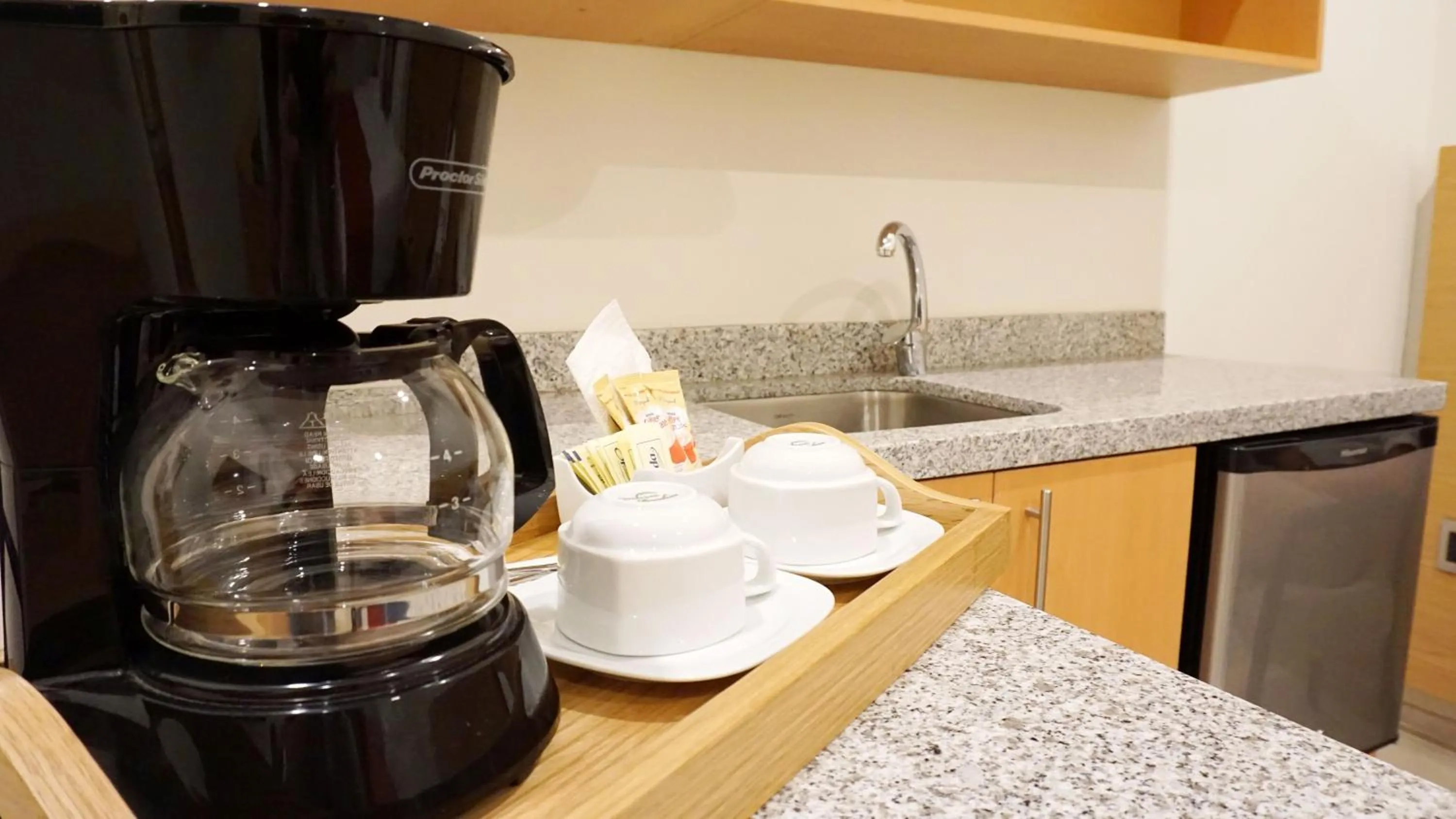 Coffee/tea facilities in Hit Hoteles Aeropuerto Puebla