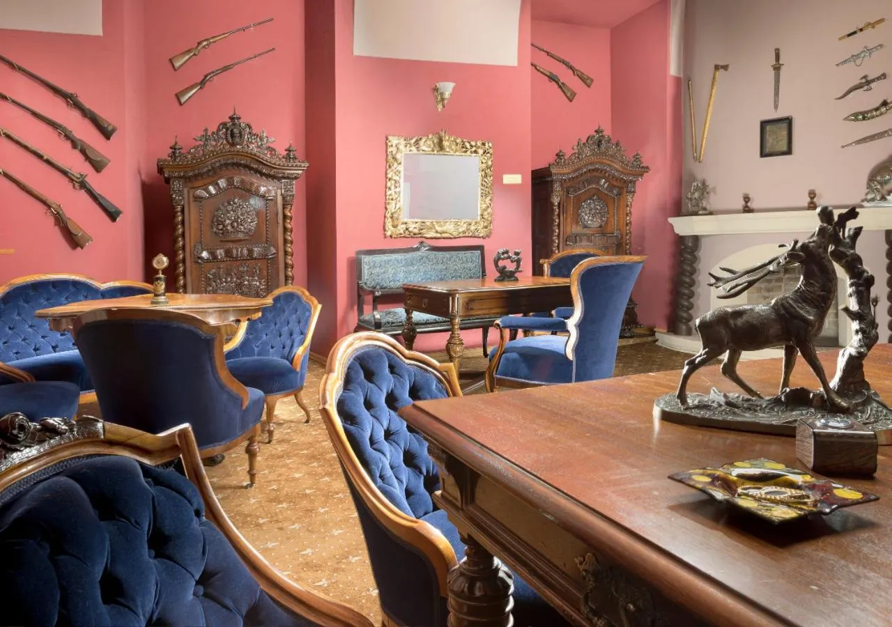 Communal lounge/ TV room in Hotel Gino Park Palace - Kaštieľ Orlové