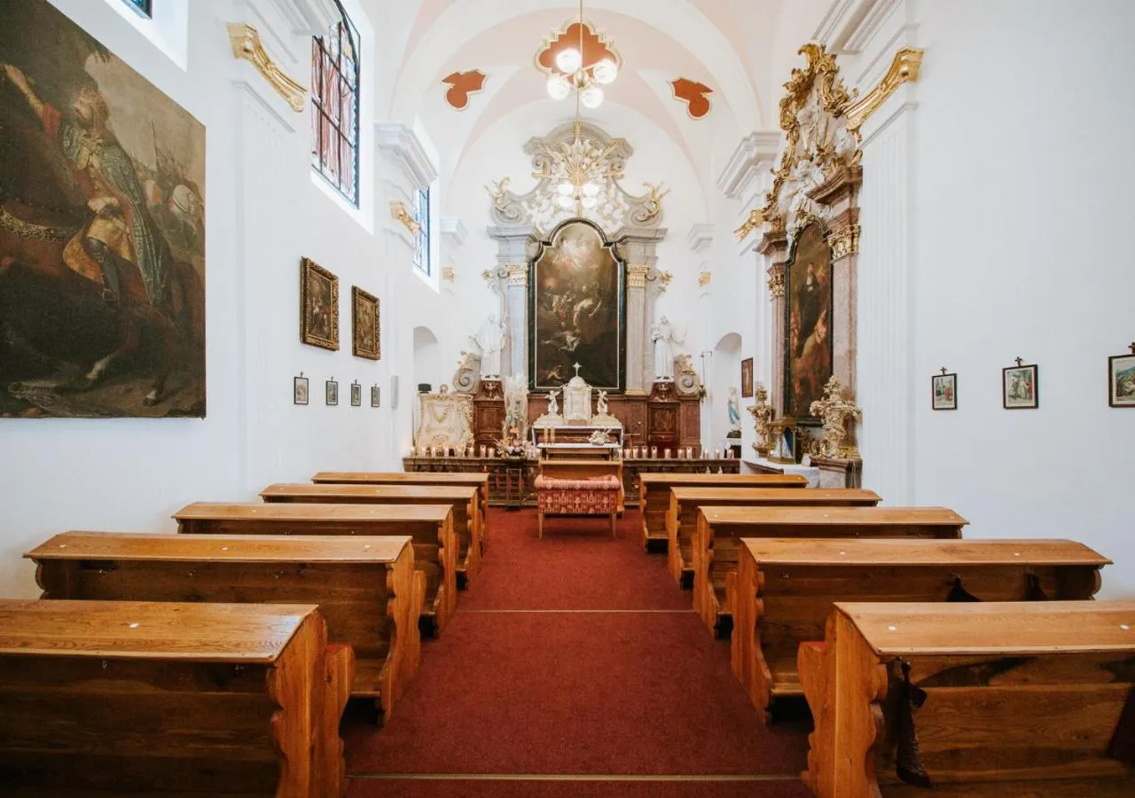 Property building in Hotel Gino Park Palace - Kaštieľ Orlové