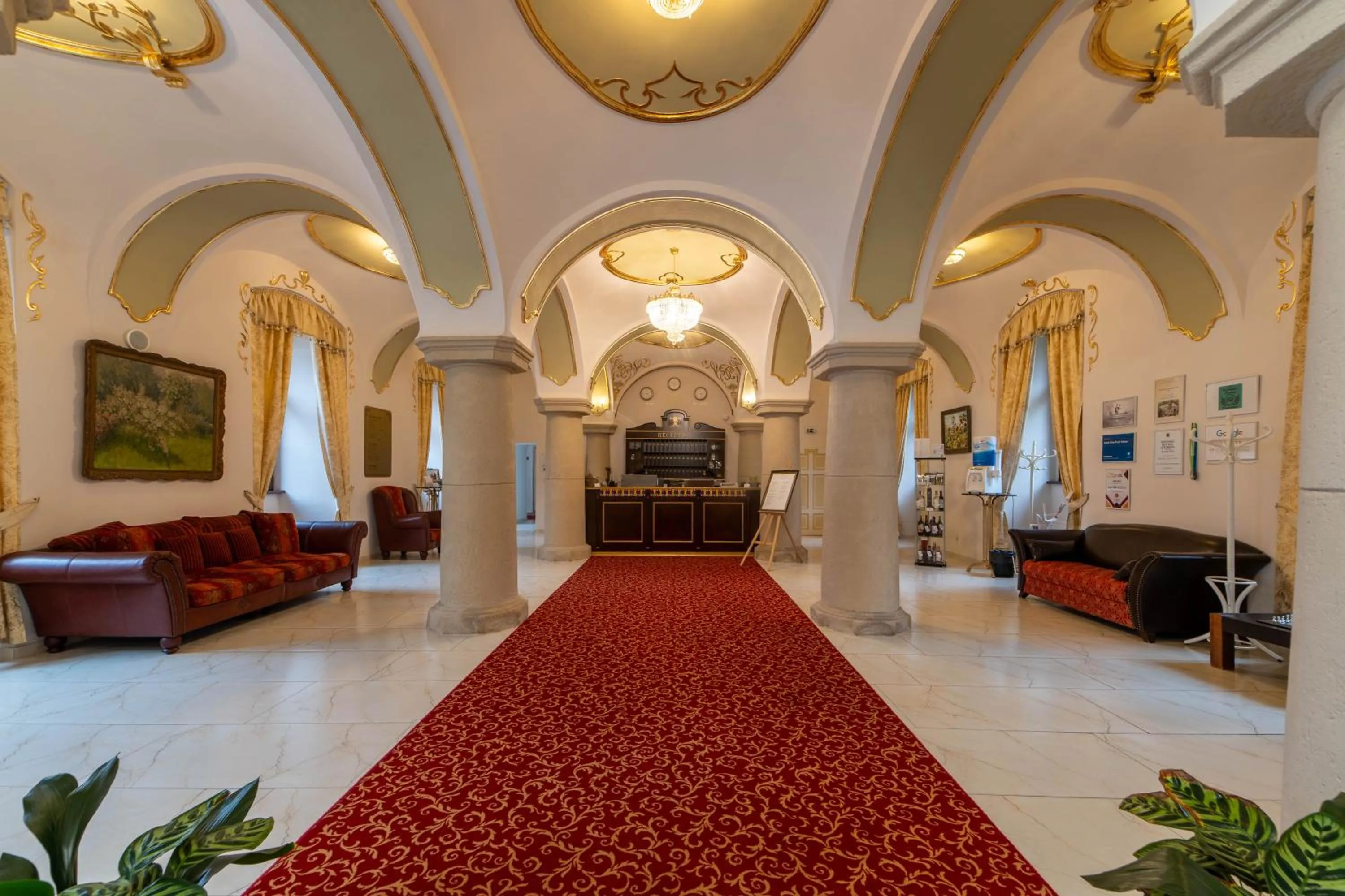 Lobby or reception in Hotel Gino Park Palace - Kaštieľ Orlové