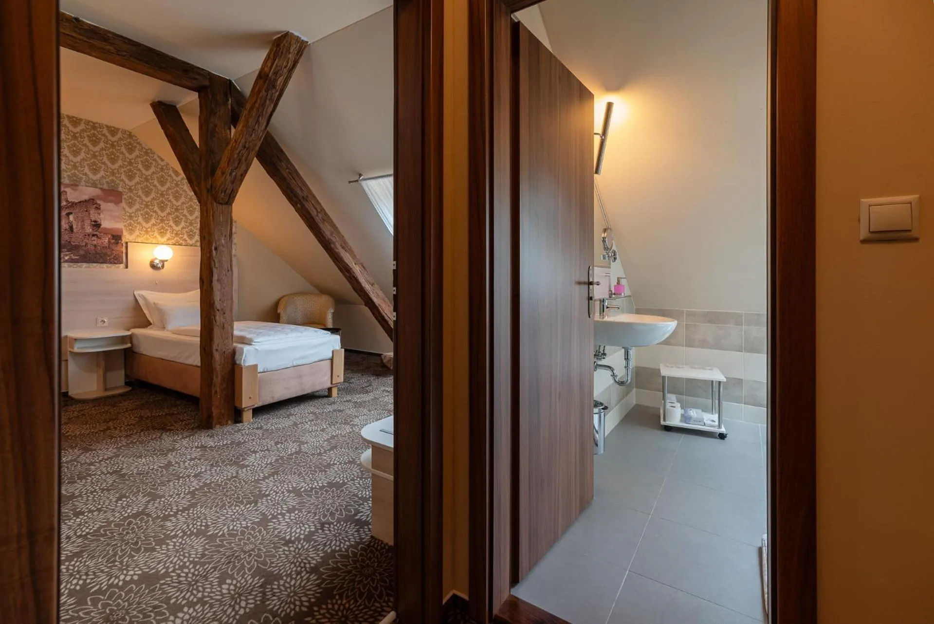 Bed in Hotel Gino Park Palace - Kaštieľ Orlové