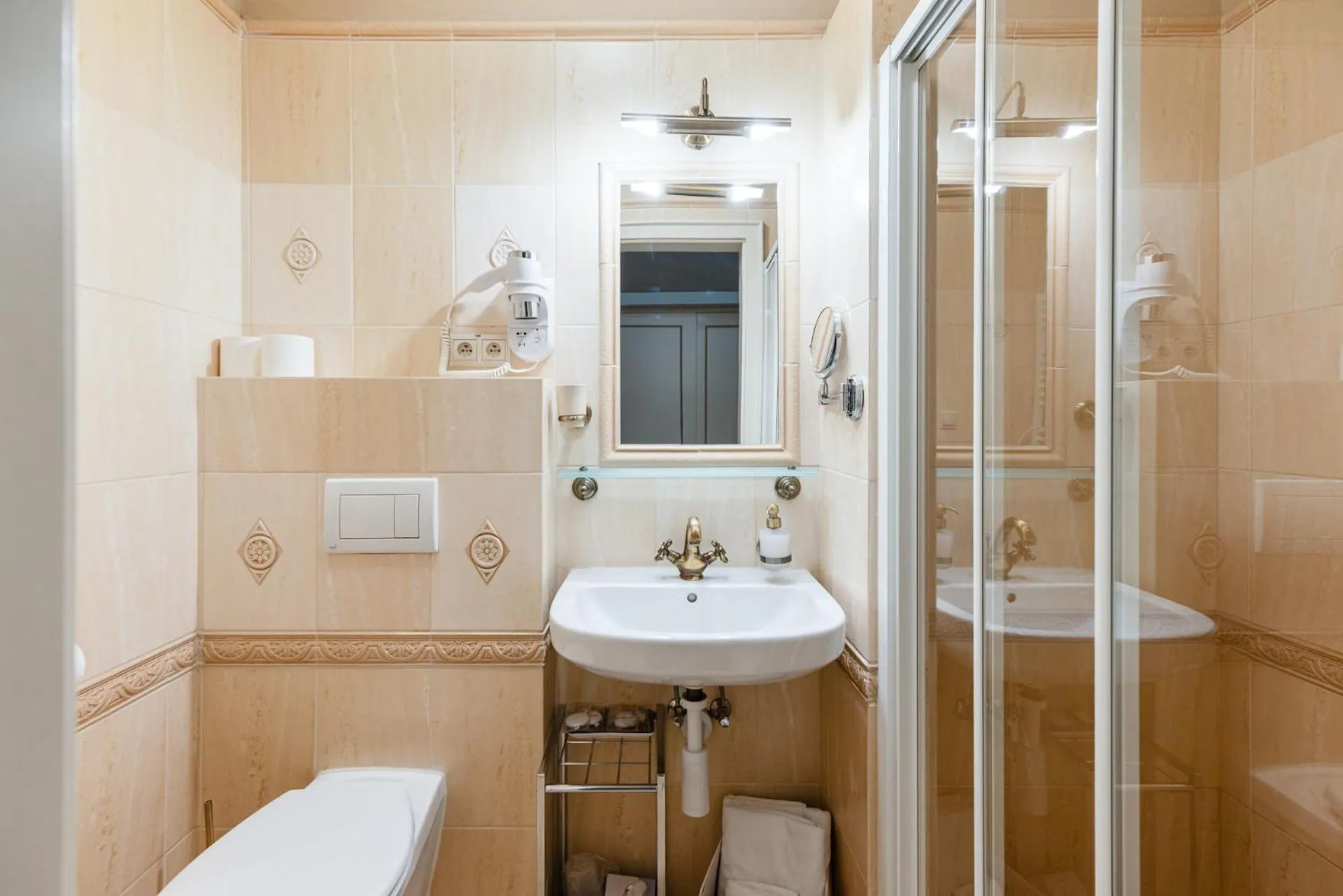 Hotel Gino Park Palace - Kaštieľ Orlové