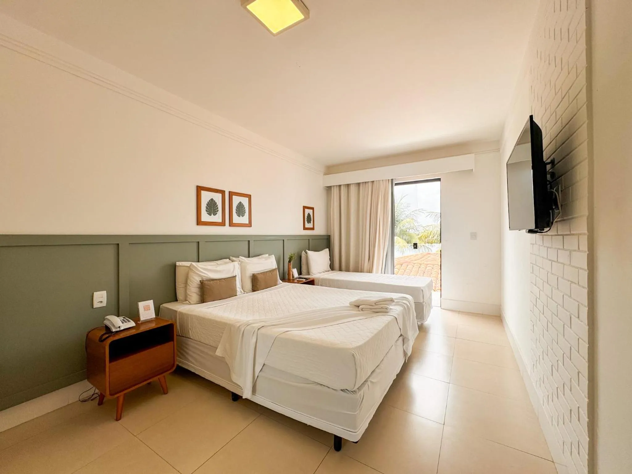 Bedroom, Bed in Hotel Premium Recanto da Passagem