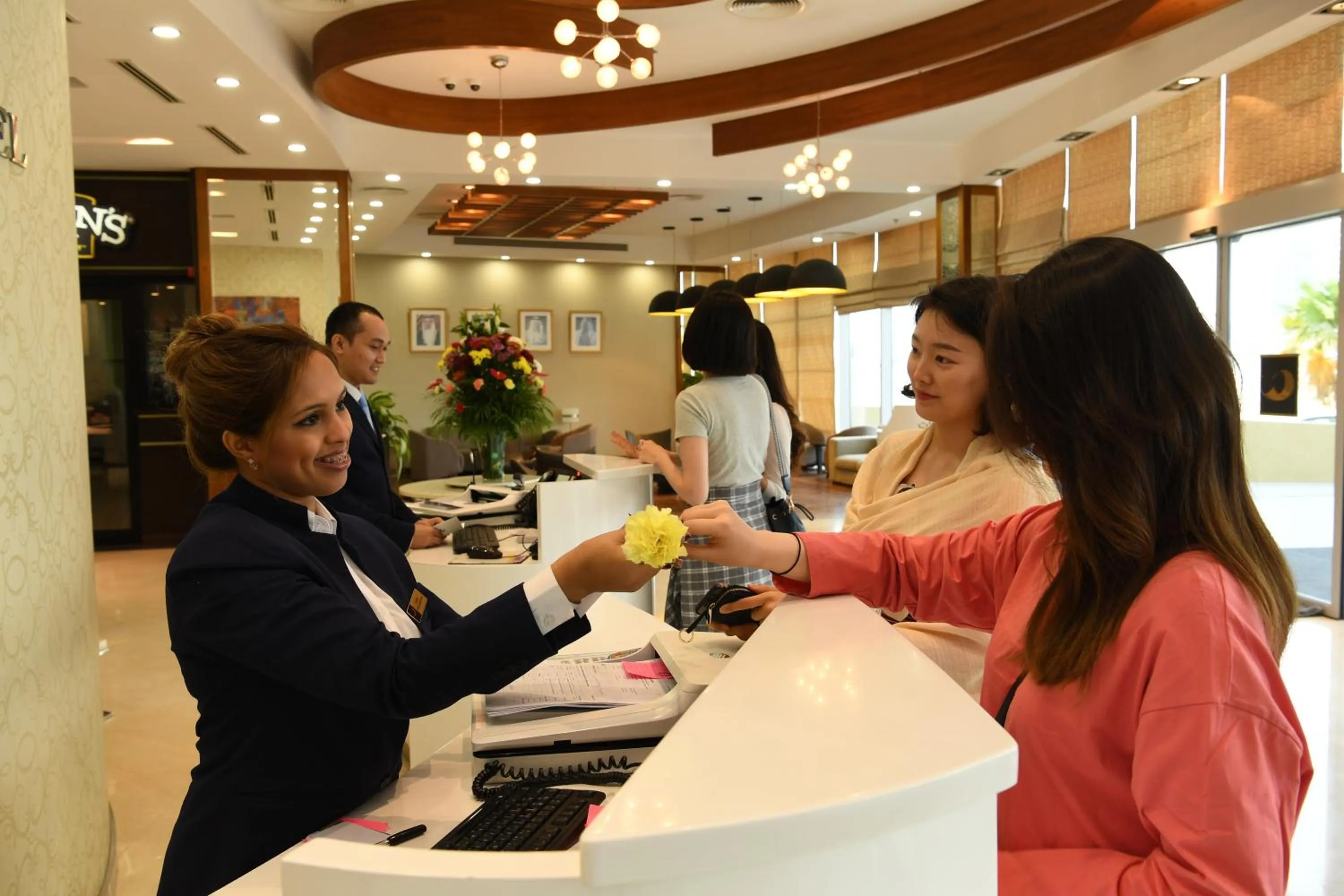 Lobby or reception in Gulf Suites Hotel Amwaj