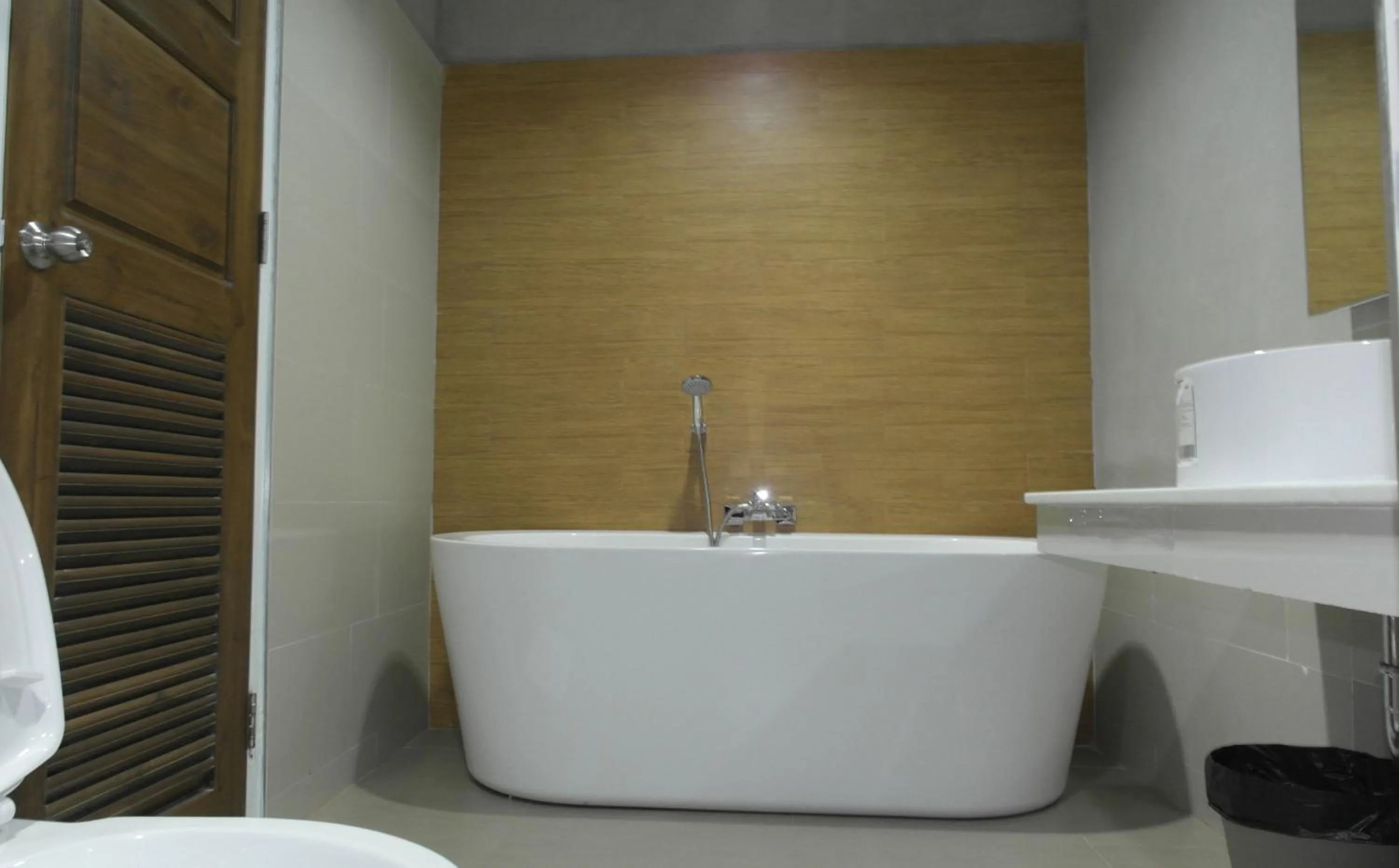 Bathroom in Mila Garden