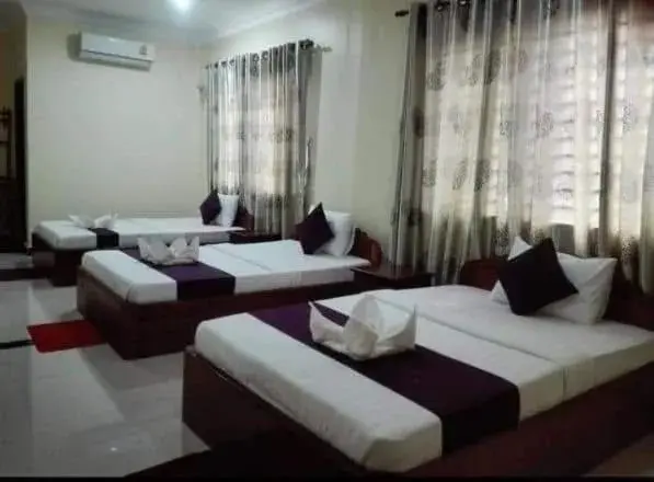 Superior Triple Room in Khemra I Guesthouse Superior Triple Room in Khemra I Guesthouse