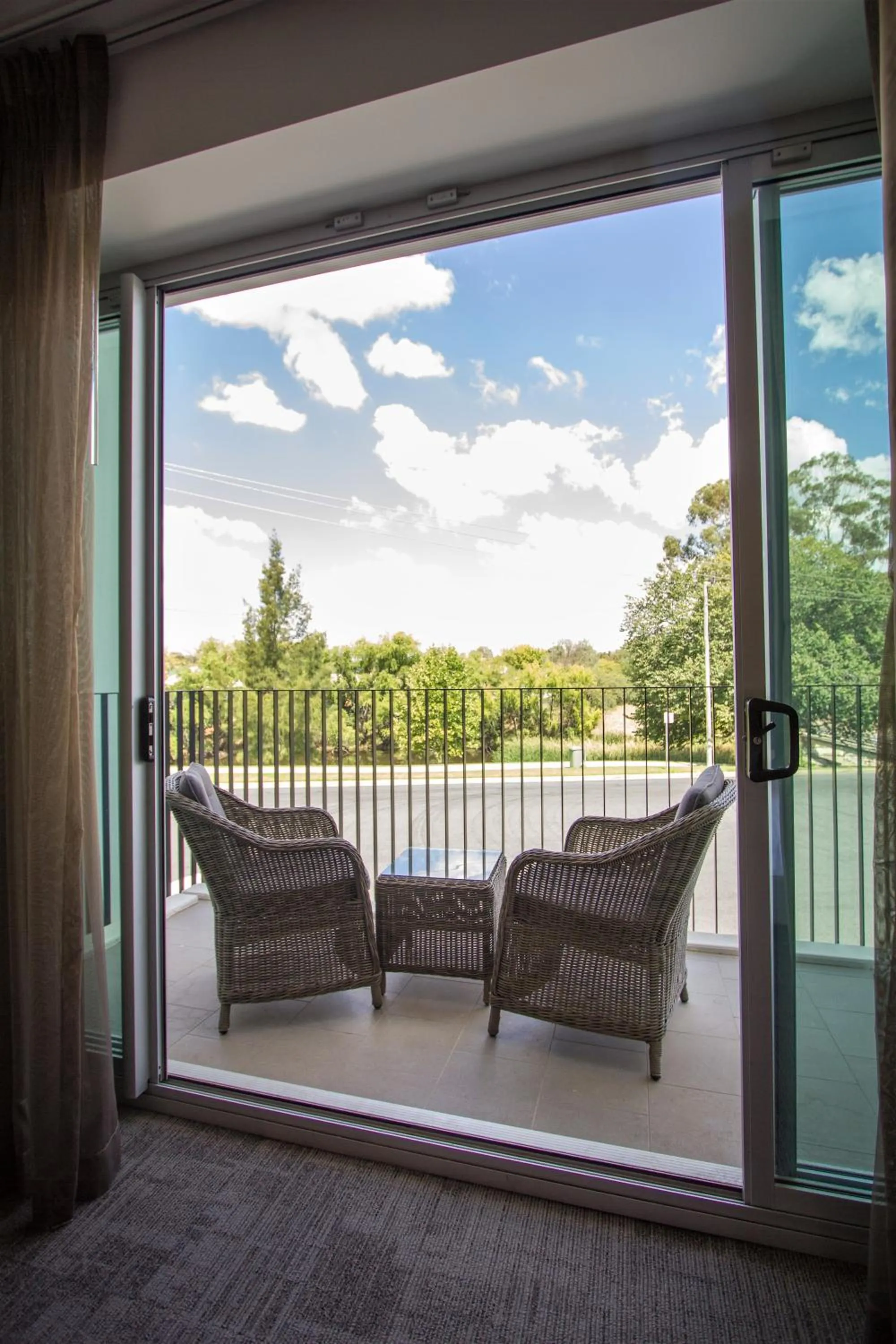 Balcony/Terrace in Young Federation Motor Inn and Services Club