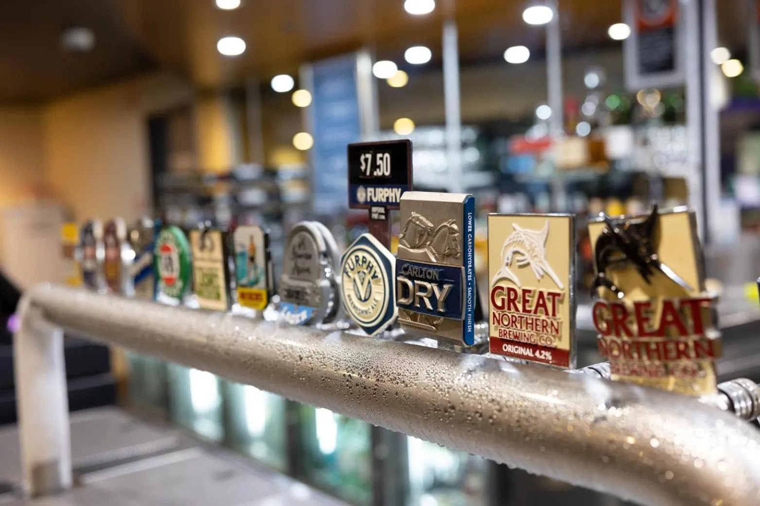 Lounge or bar in Young Federation Motor Inn and Services Club