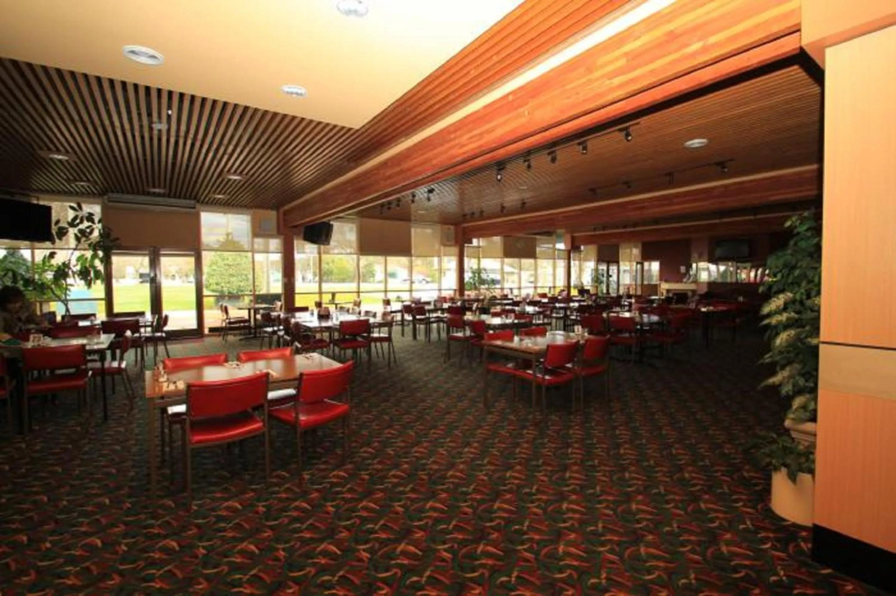 Restaurant/places to eat in Rubicon Hotel Motel