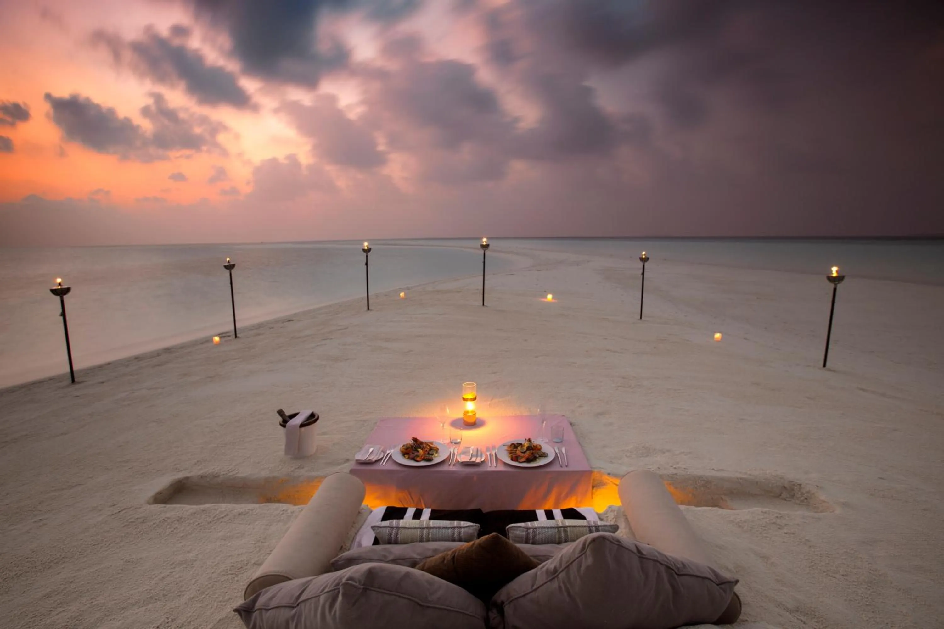 Restaurant/places to eat in Milaidhoo Maldives