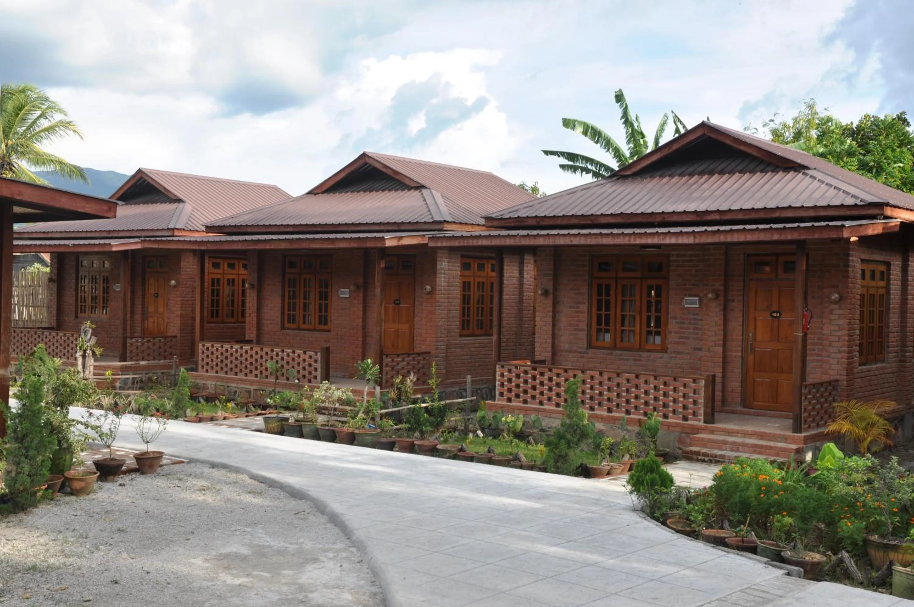 Property building in Trinity Family Inn