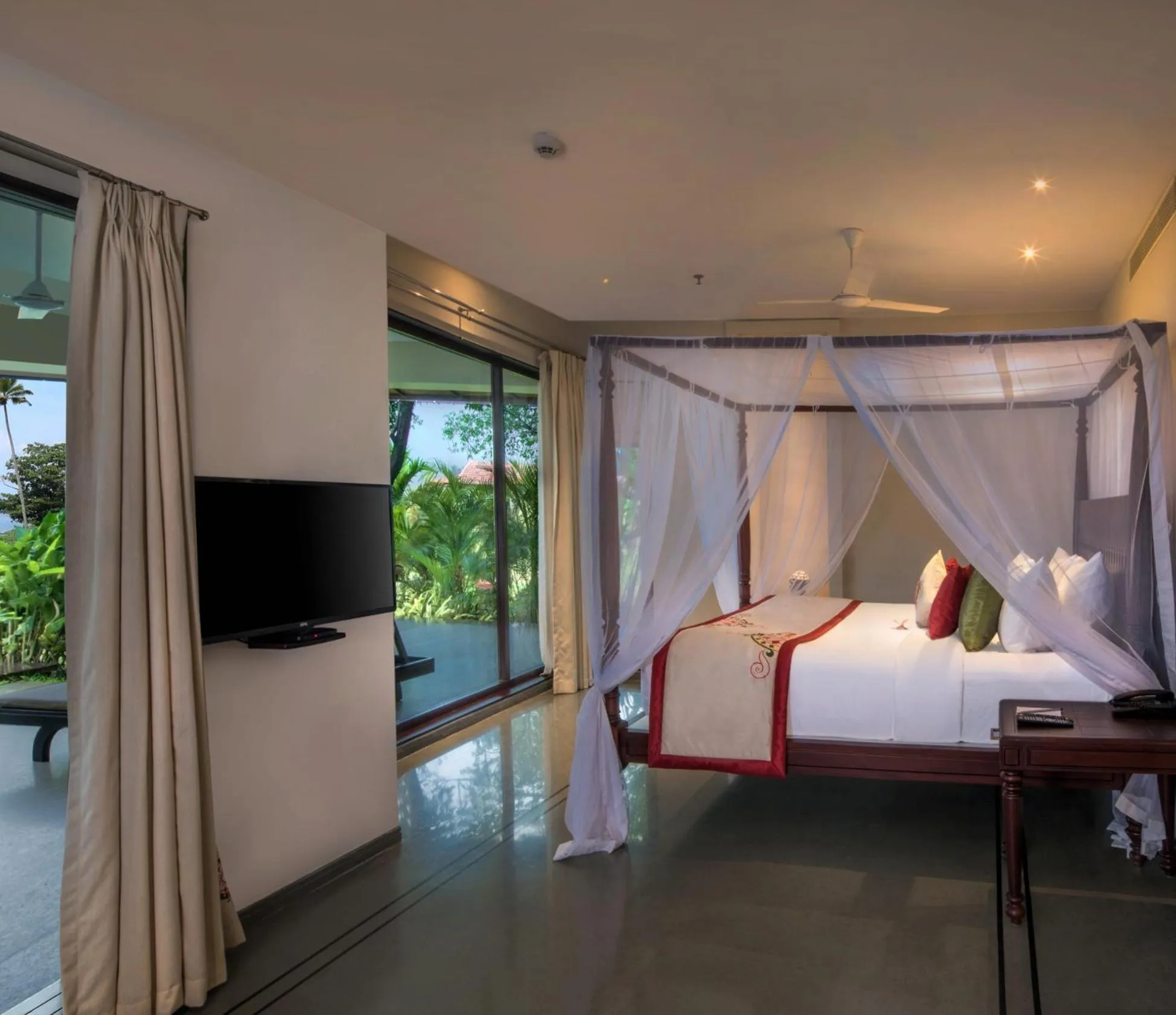 View (from property/room), Bed in Niraamaya Wellness Retreats Backwaters And Beyond Kumarakom