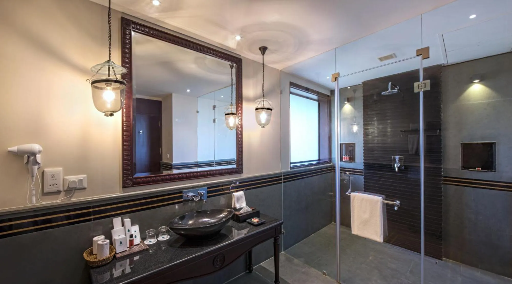 Bathroom in Niraamaya Wellness Retreats Backwaters And Beyond Kumarakom