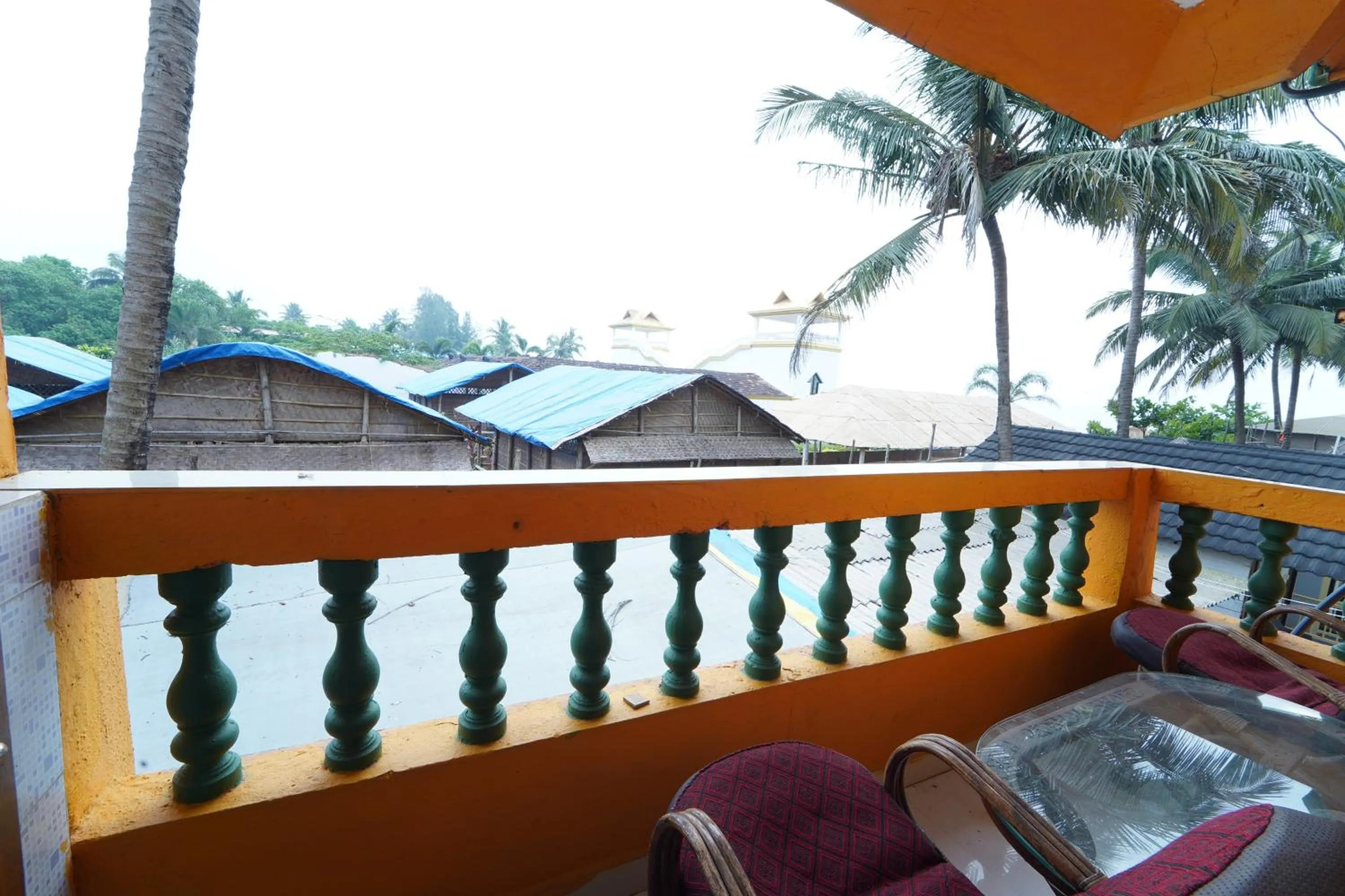 Sunset & Waves Resort, Mandrem Beach