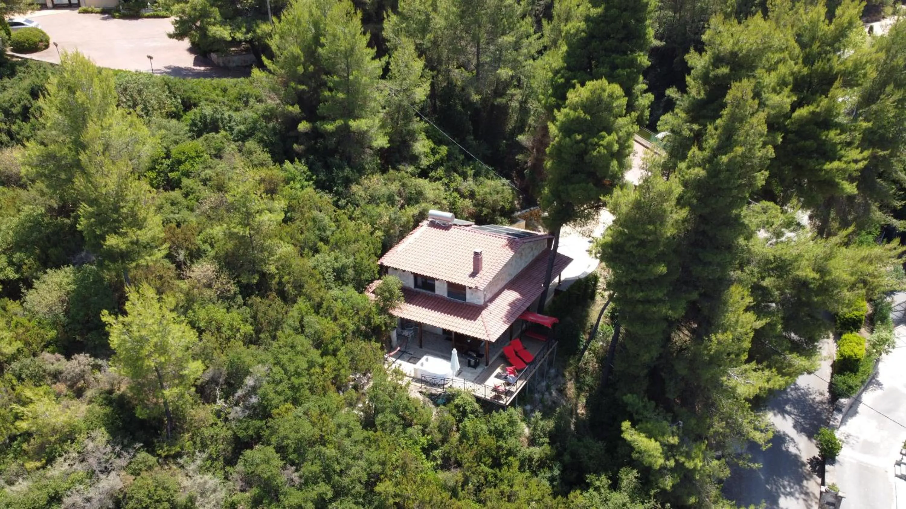 Property building in Akritas Ef Zin Villas & Suites